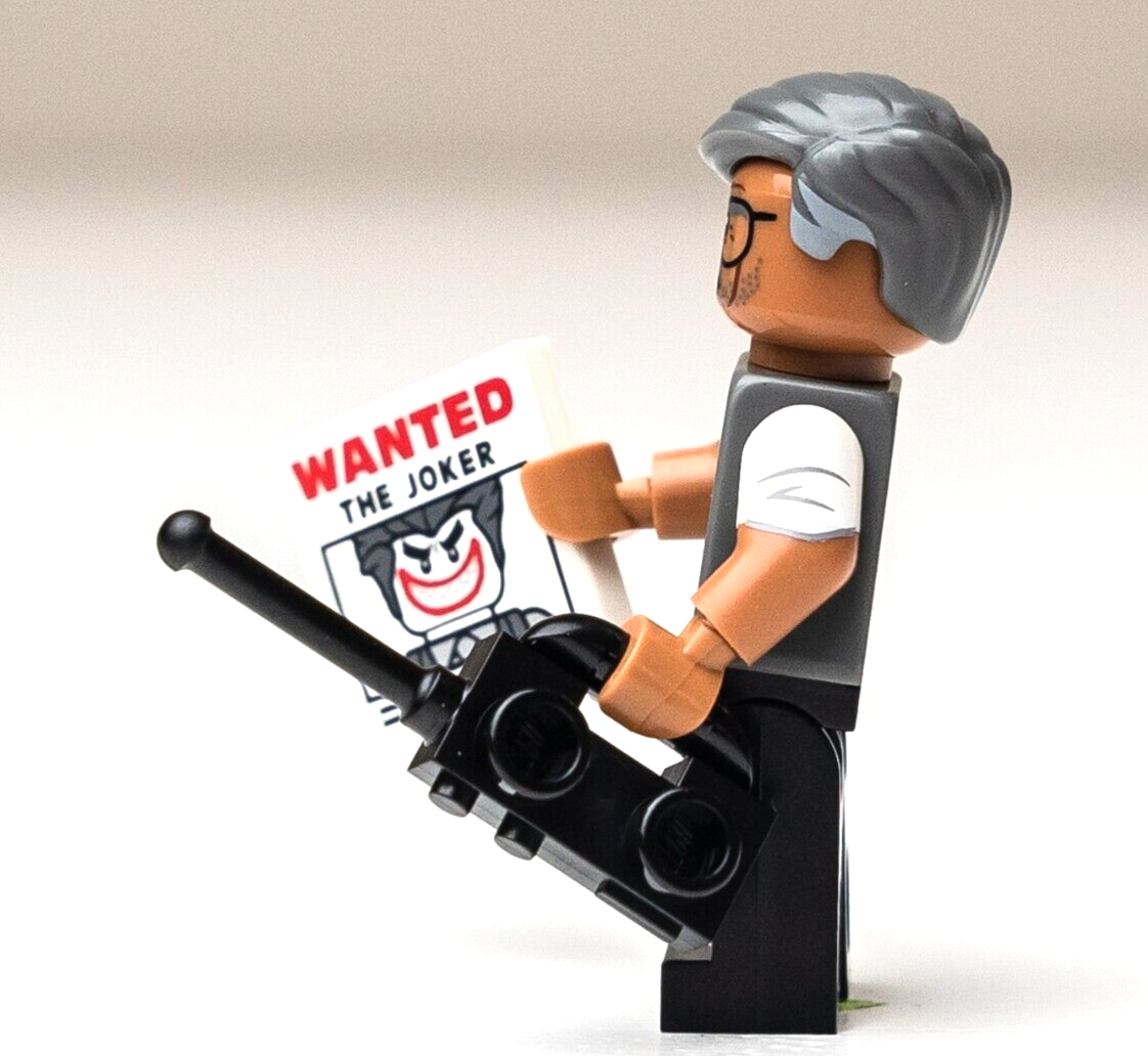 NEW LEGO Batman Movie CMF 71017 Minifigure - Commissioner Gordon (coltlbm-7) - StudBee