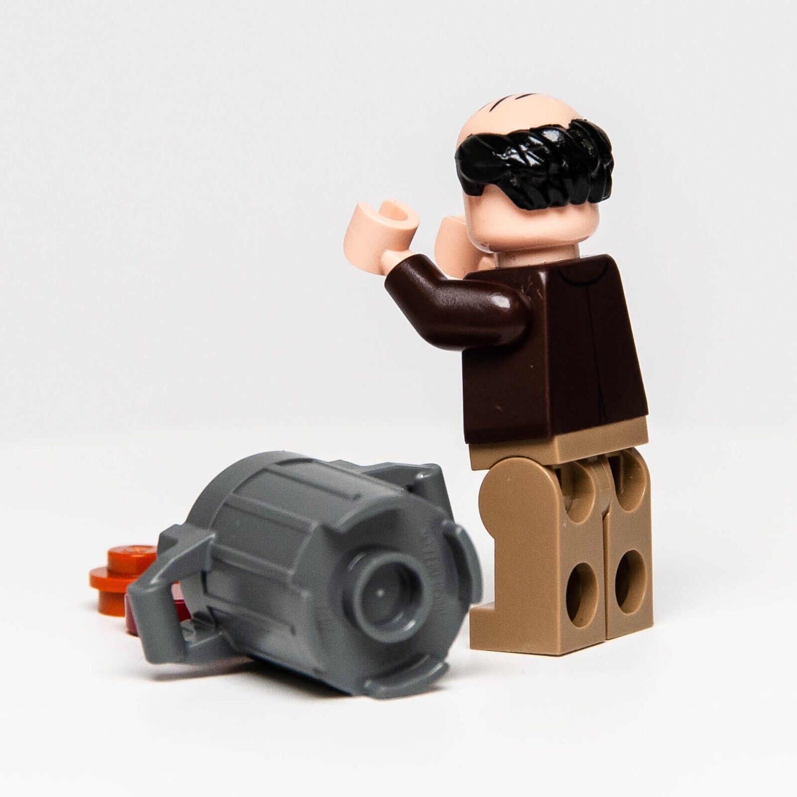 NEW LEGO The Office Minifigure - Kevin Malone (idea108) 21336 with Chili Pot - StudBee