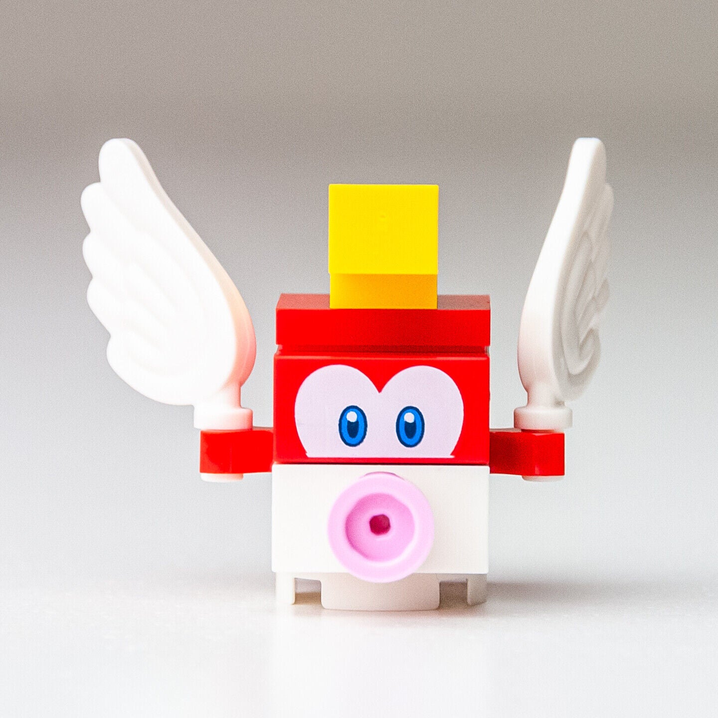 New LEGO Cheep Cheep Minifigure - Toad's Treasure Hunt - 71368 (mar0018) - StudBee