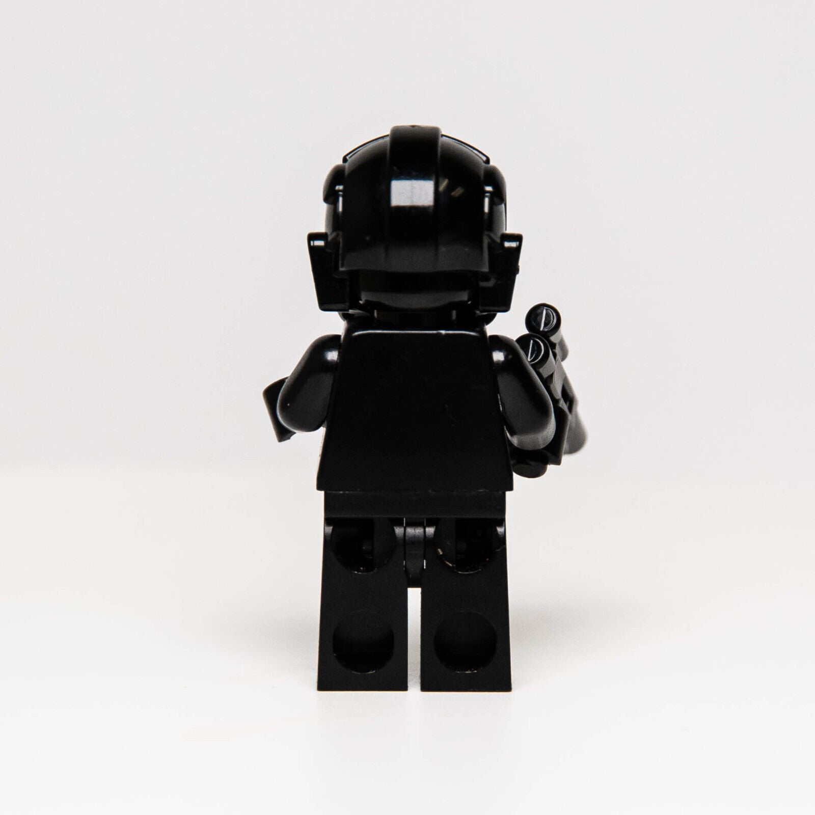 LEGO Star Wars Minifigure - TIE Fighter Defender Pilot (sw0268) 8087 - StudBee