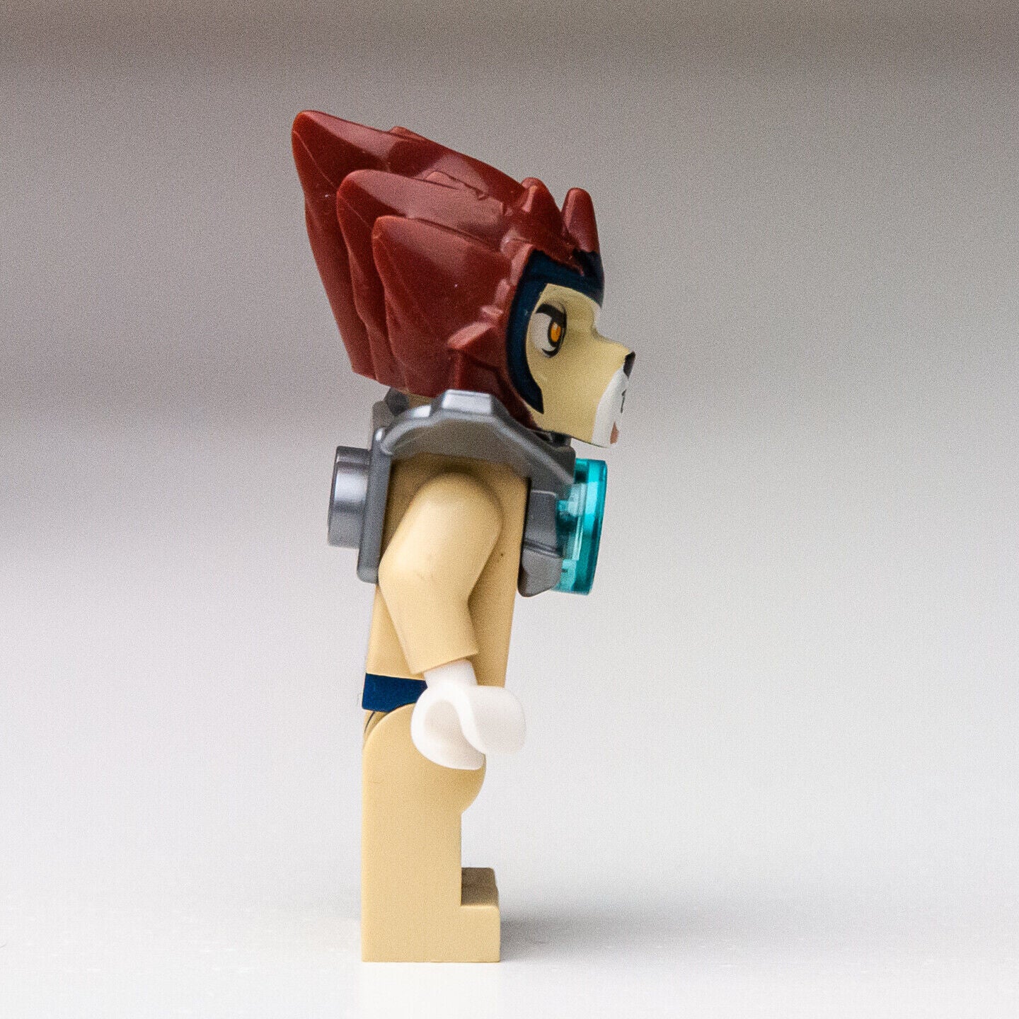 LEGO Lennox -  Legends of Chima - (loc006) Minifigure - StudBee
