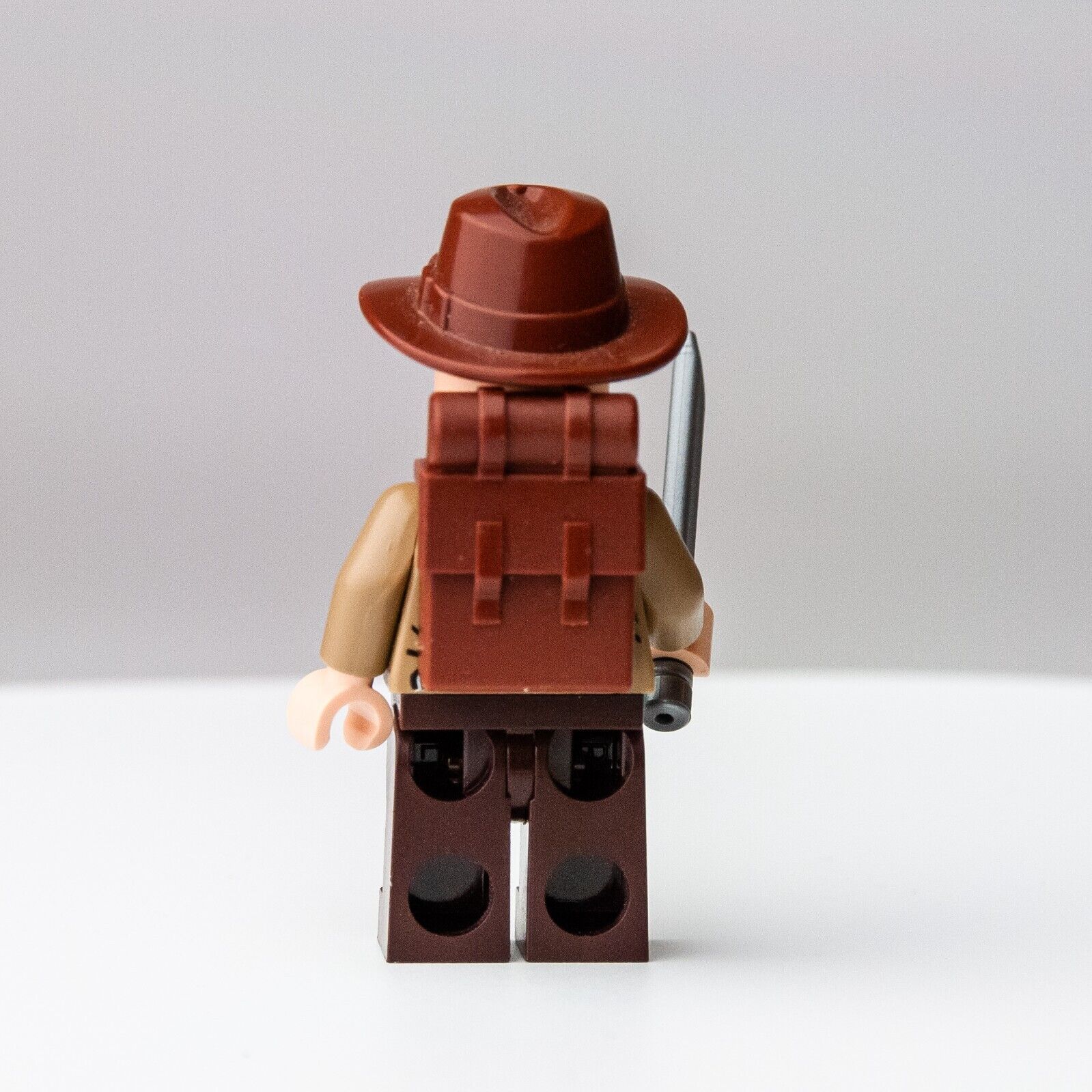 LEGO Jurassic World Minifigure - Sinjin Prescott Backpack (jw054) 75935 75942 - StudBee