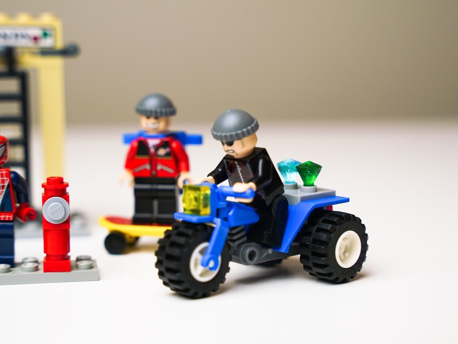 LEGO Spider-Man 2: Spider-Man's Street Chase (4853) Complete with Manual - Video - StudBee