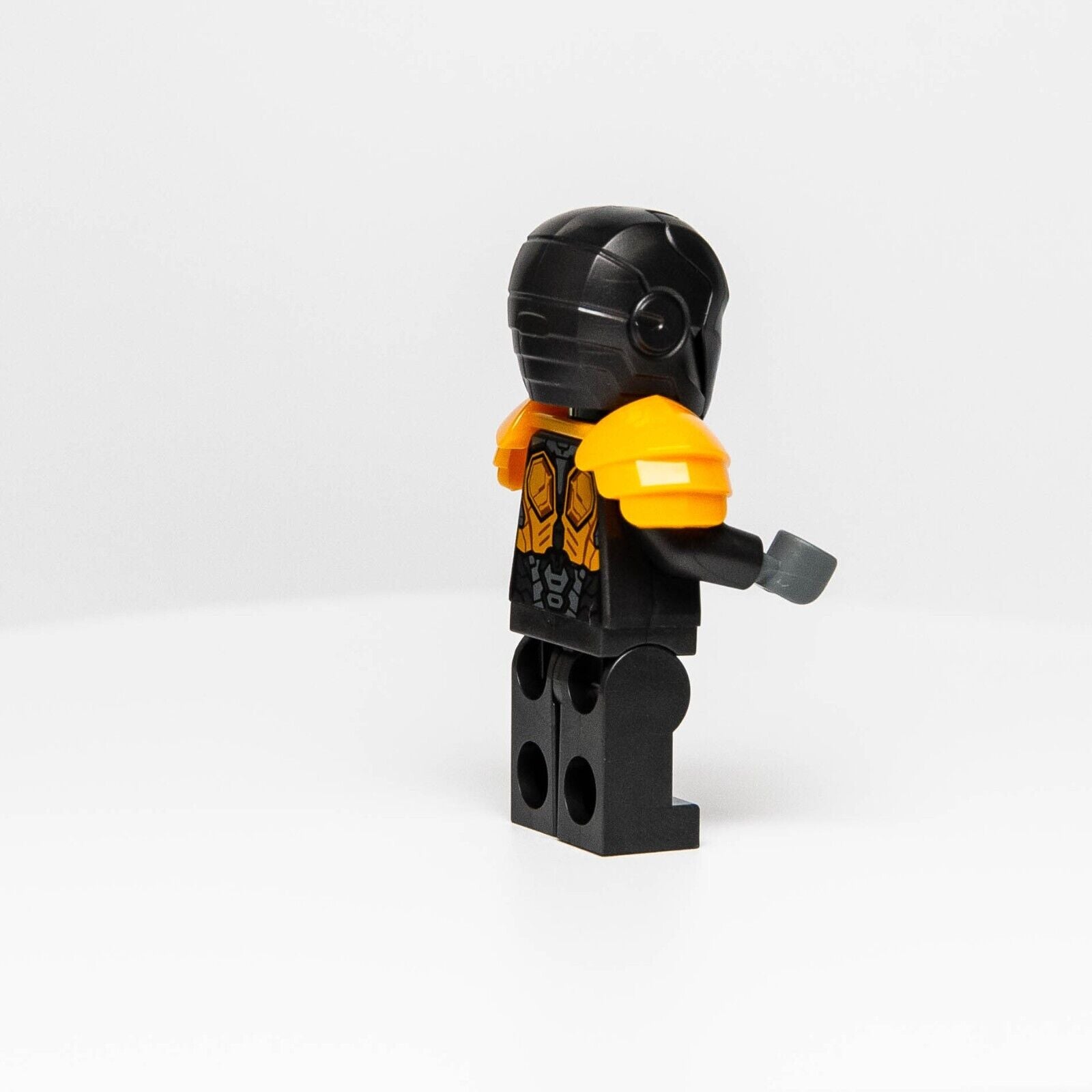 NEW LEGO Iron Man Mark 25 Armor Minifigure (sh823) 76216 Marvel - StudBee