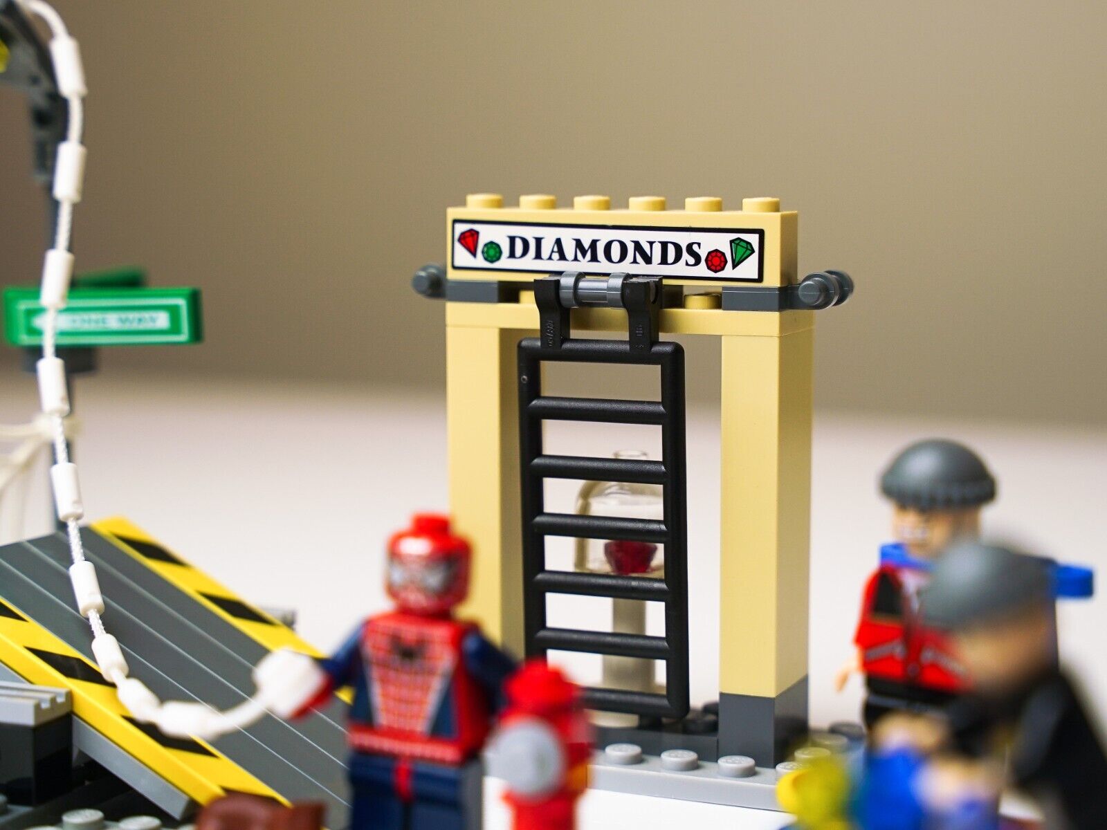 LEGO Spider-Man 2: Spider-Man's Street Chase (4853) Complete with Manual - Video - StudBee