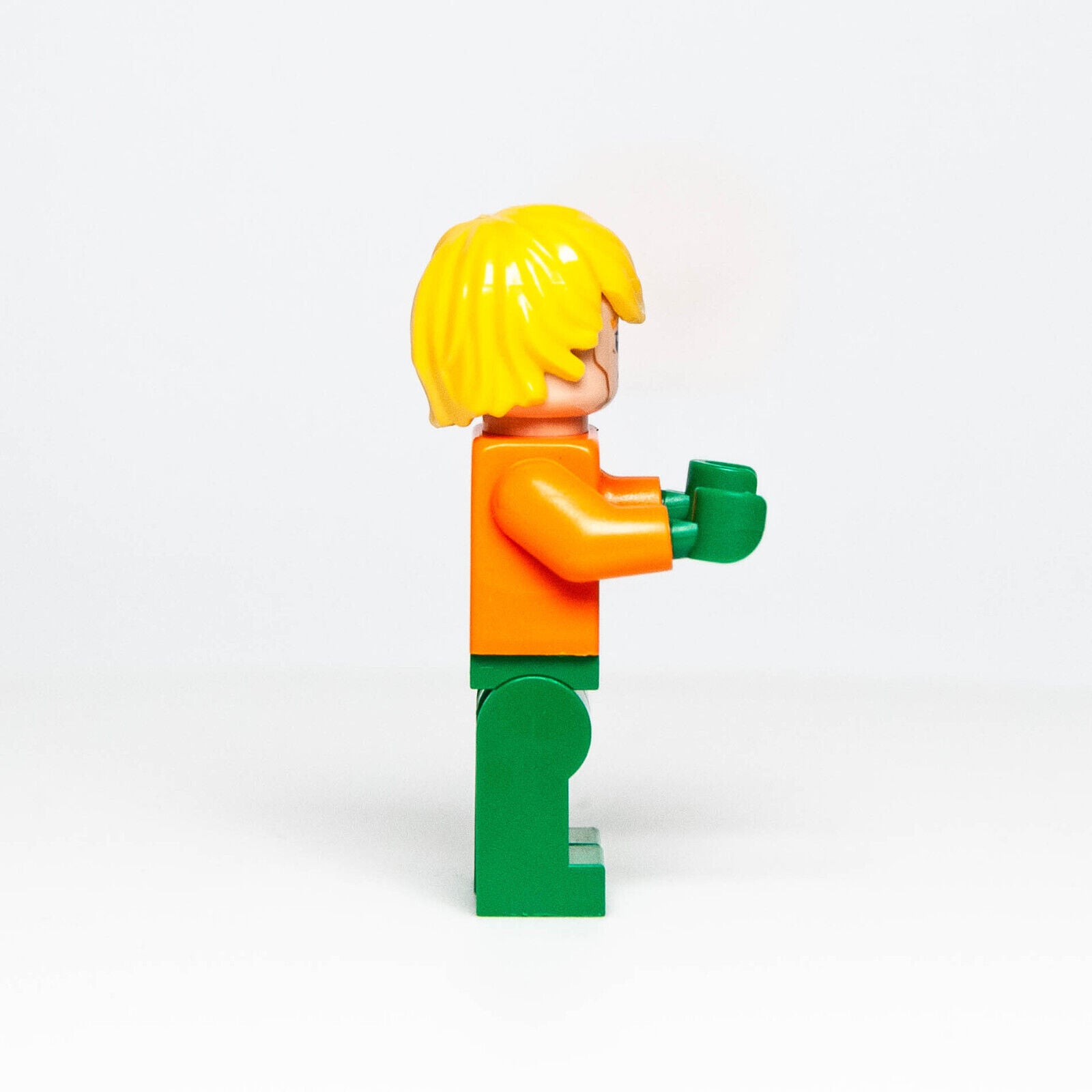 LEGO Batman II Minifigure  - Aquaman - Yellow Hair (sh0050) 76000 76027 71237