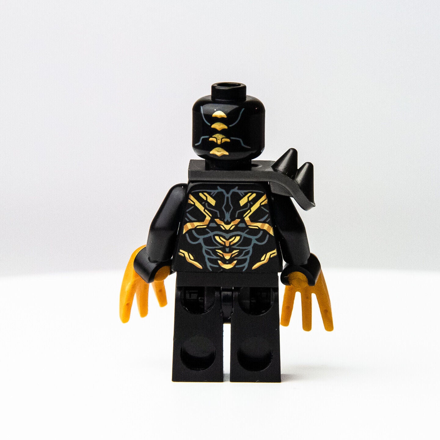 LEGO Outrider - Shoulder Armor Pad - Marvel - 76123 76124 (sh562) Minifigure - StudBee