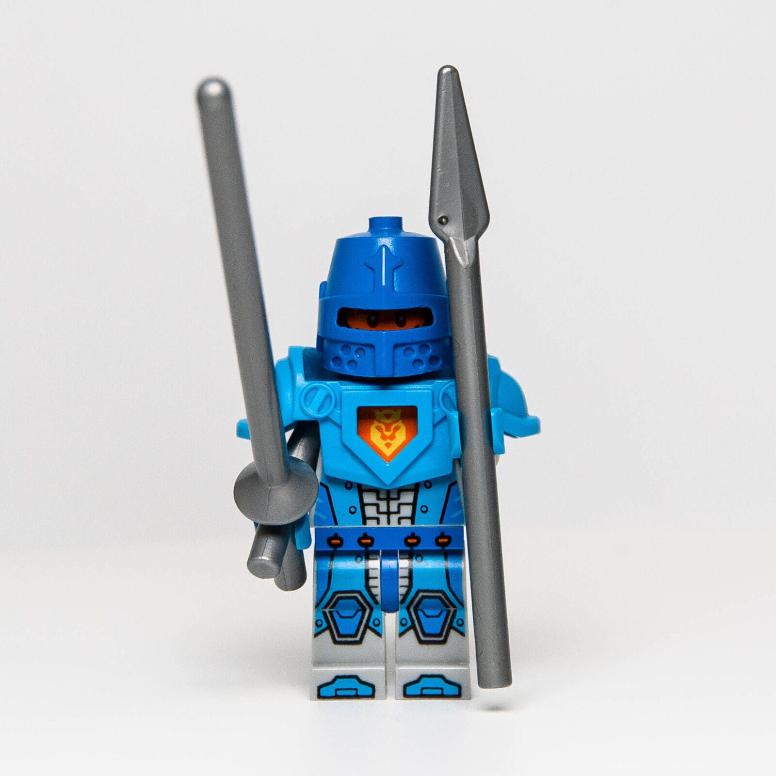 Lego Nexo Knight Soldier Minifigure, Dark Azure Armor 30376 70318 (nex039b) - StudBee