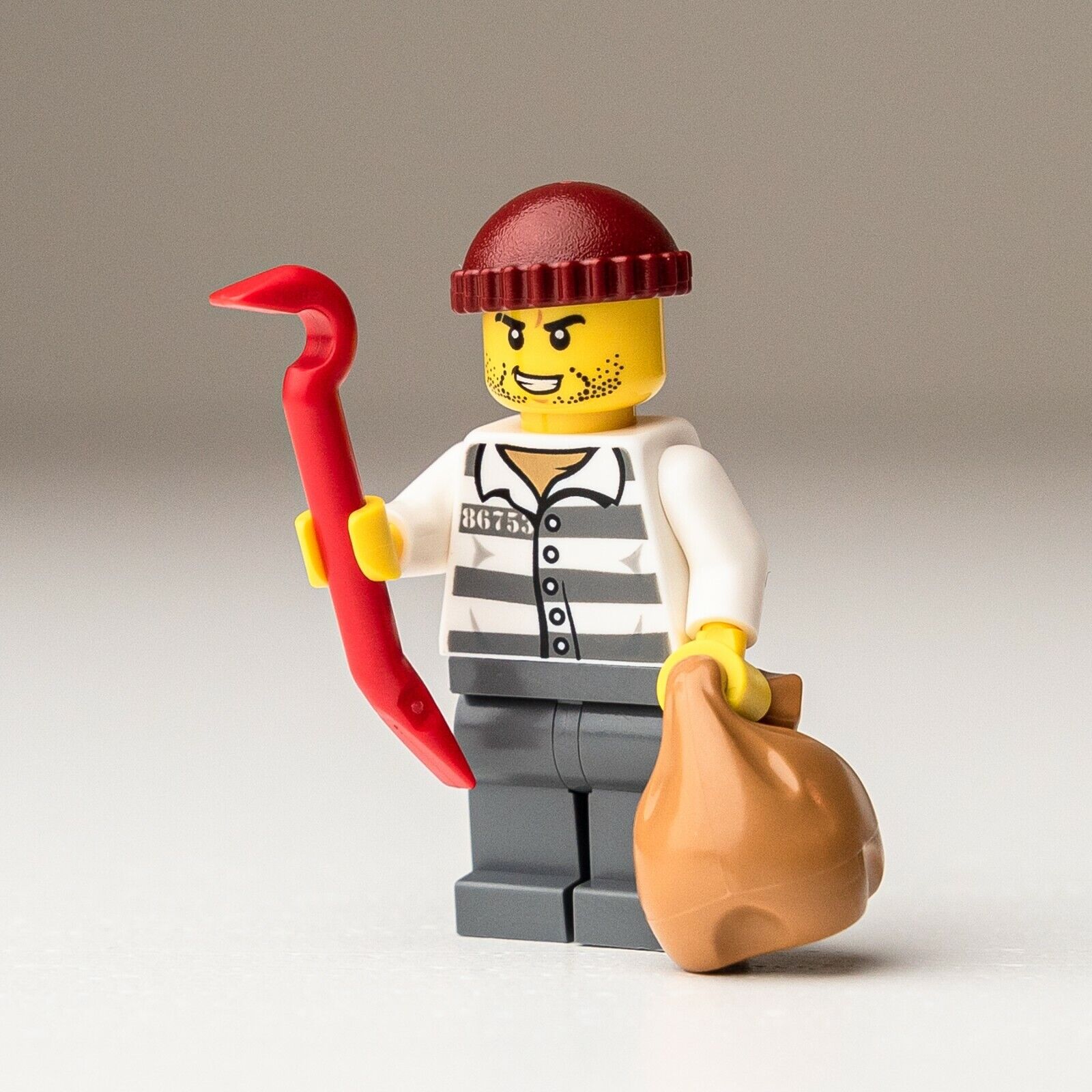 New LEGO Lot: Prisoner and Police Minifigure - Police Dog Unit - 60241 - StudBee