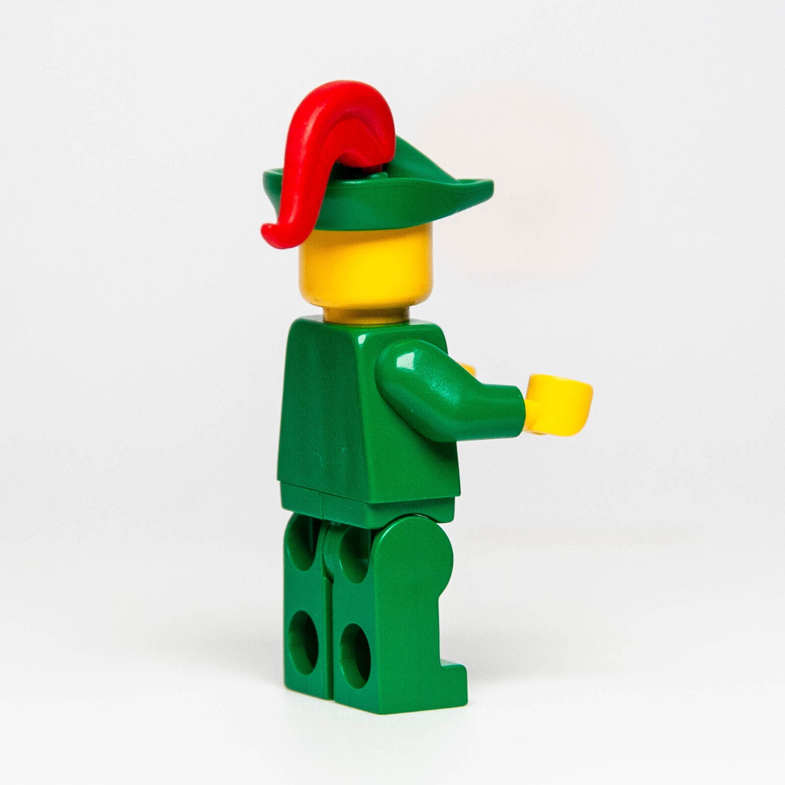 LEGO Castle Minifigure - Forestman (cas126) 6077 Green Hat, Red Plume - StudBee