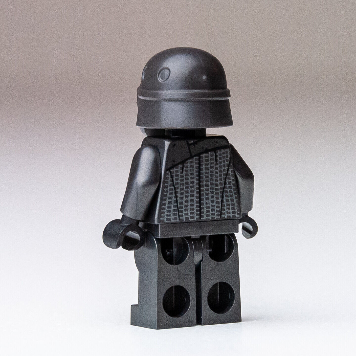New LEGO Knight of Ren (Cardo) Minifigure (Never Assembled) - 75284 (sw1099) - StudBee
