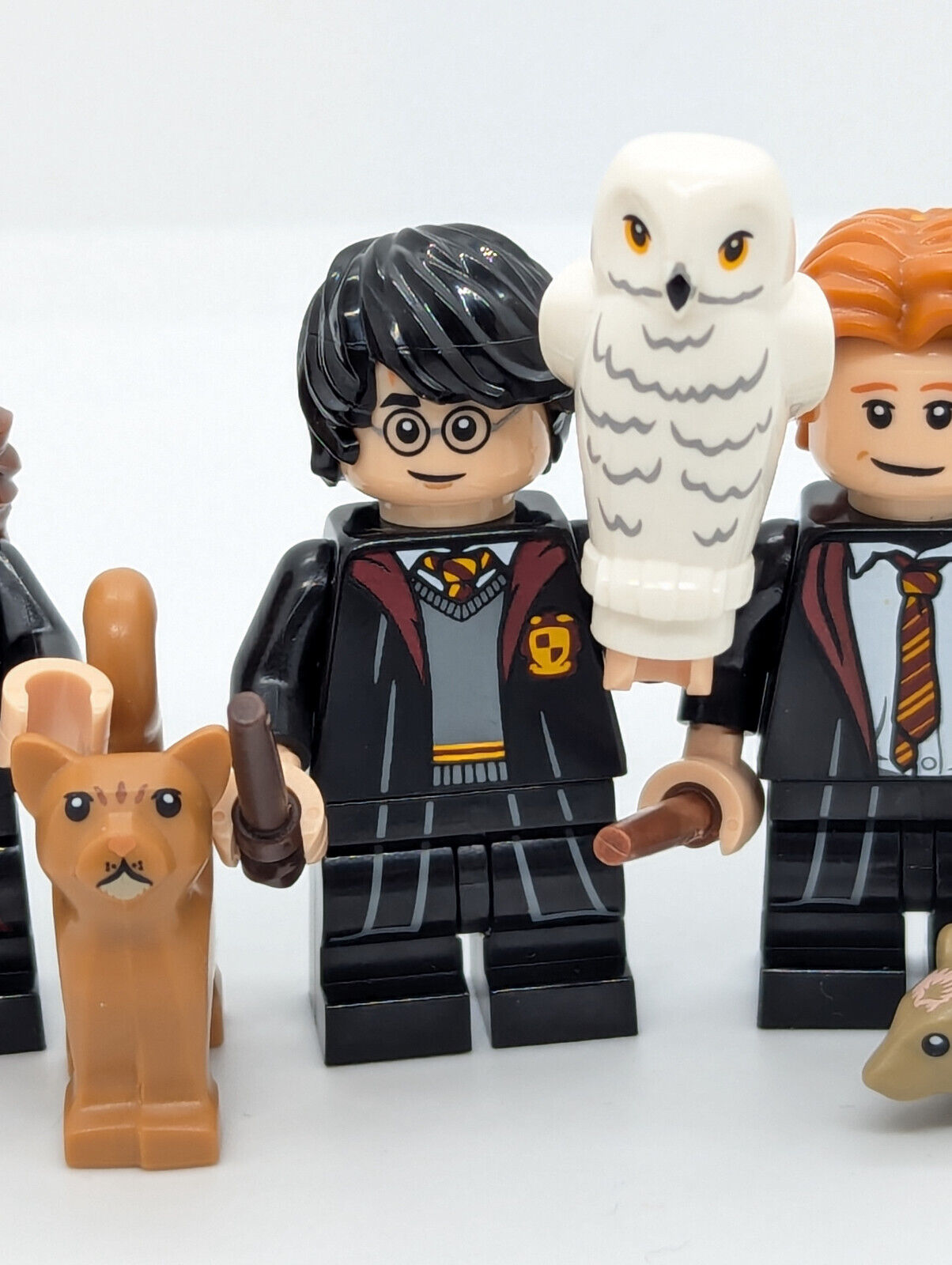 LEGO CMF Series 1 Lot: Harry, Ron, Hermione, Scabbers, Hedwig, Crookshanks 71022
