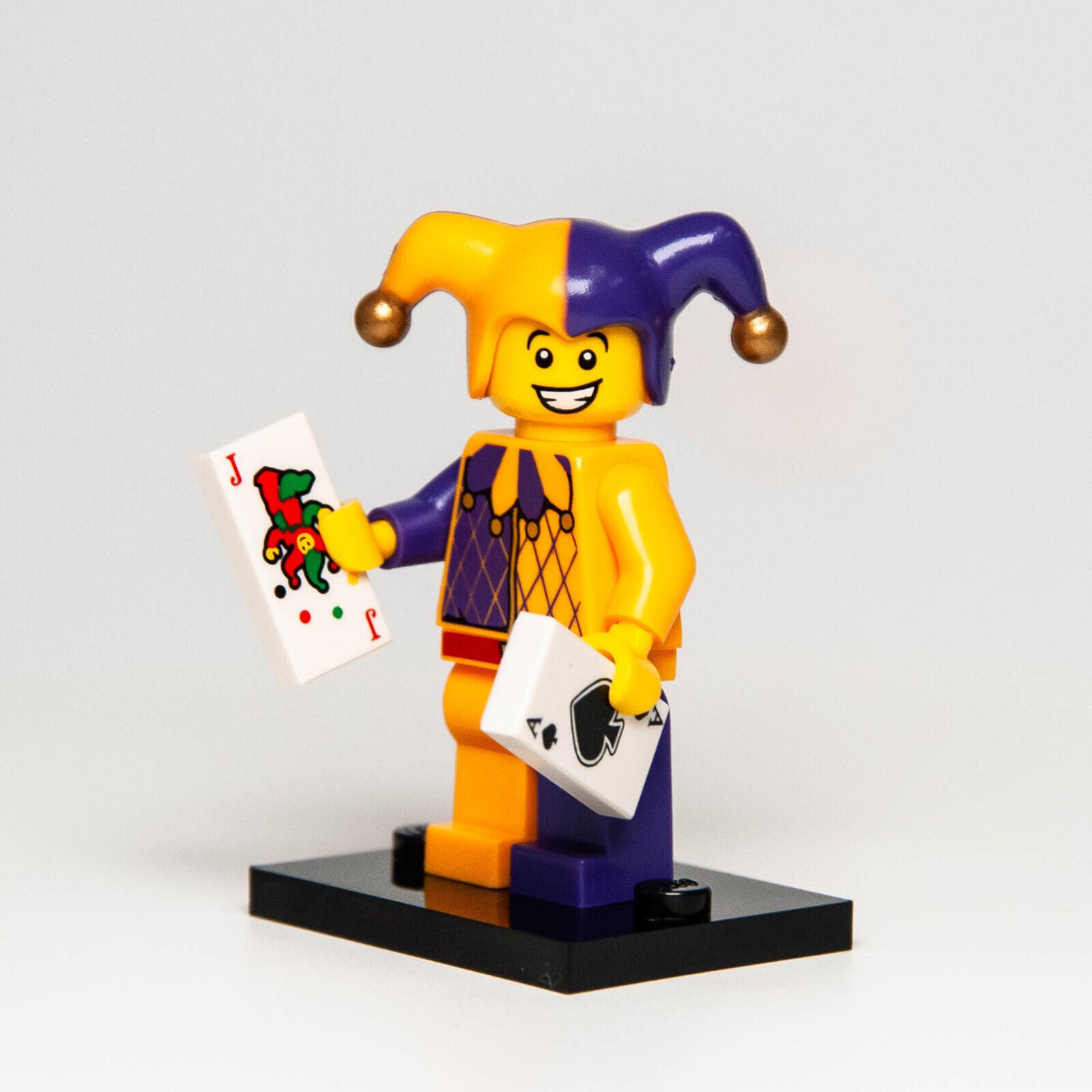 New Lego CMF Series 12 Minifigure Jester w/ Playing Cards Joker (col12-9) 71007 - StudBee