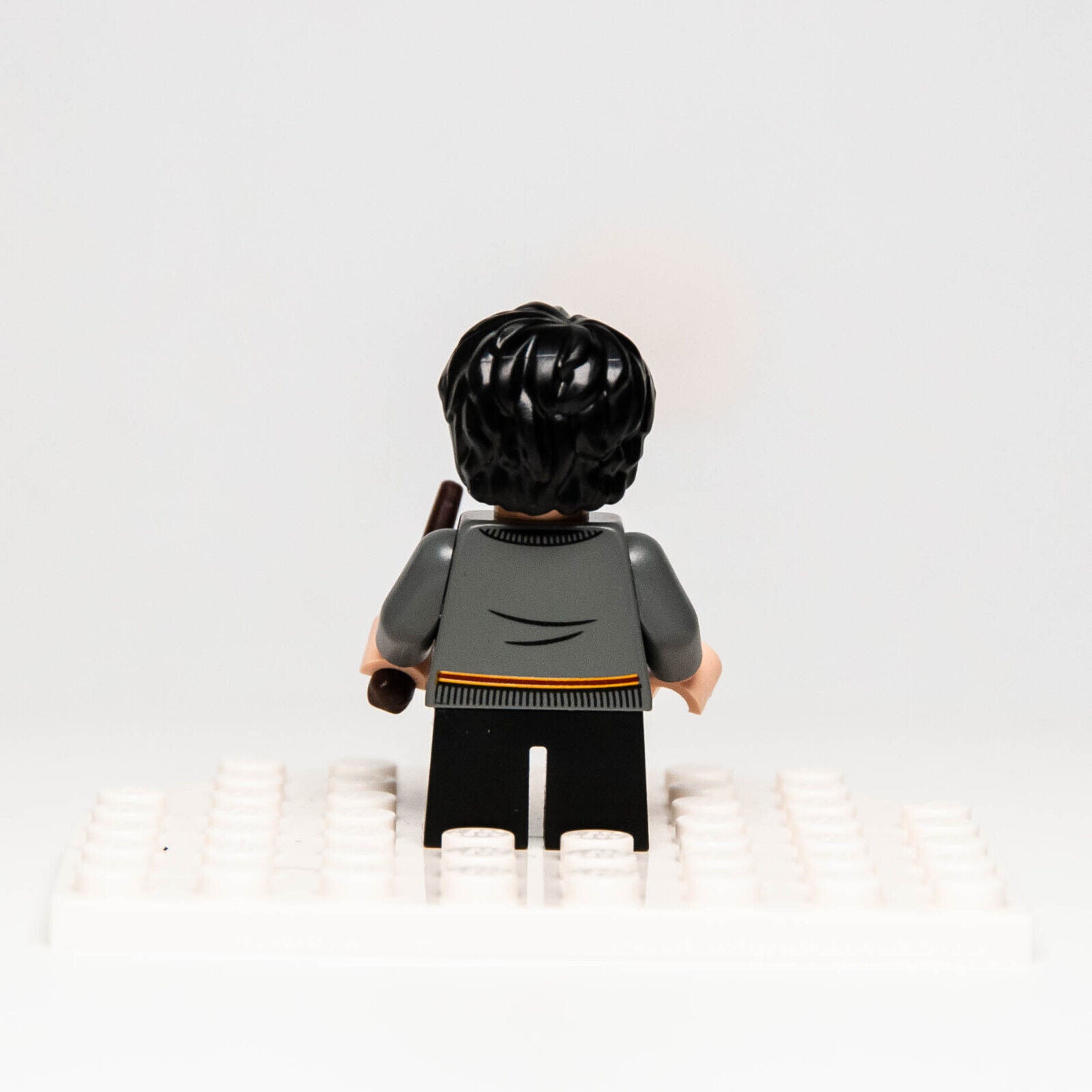 LEGO Harry Potter Minifigure in Gryffindor Sweater, Short Legs (hp150) 30407 - StudBee