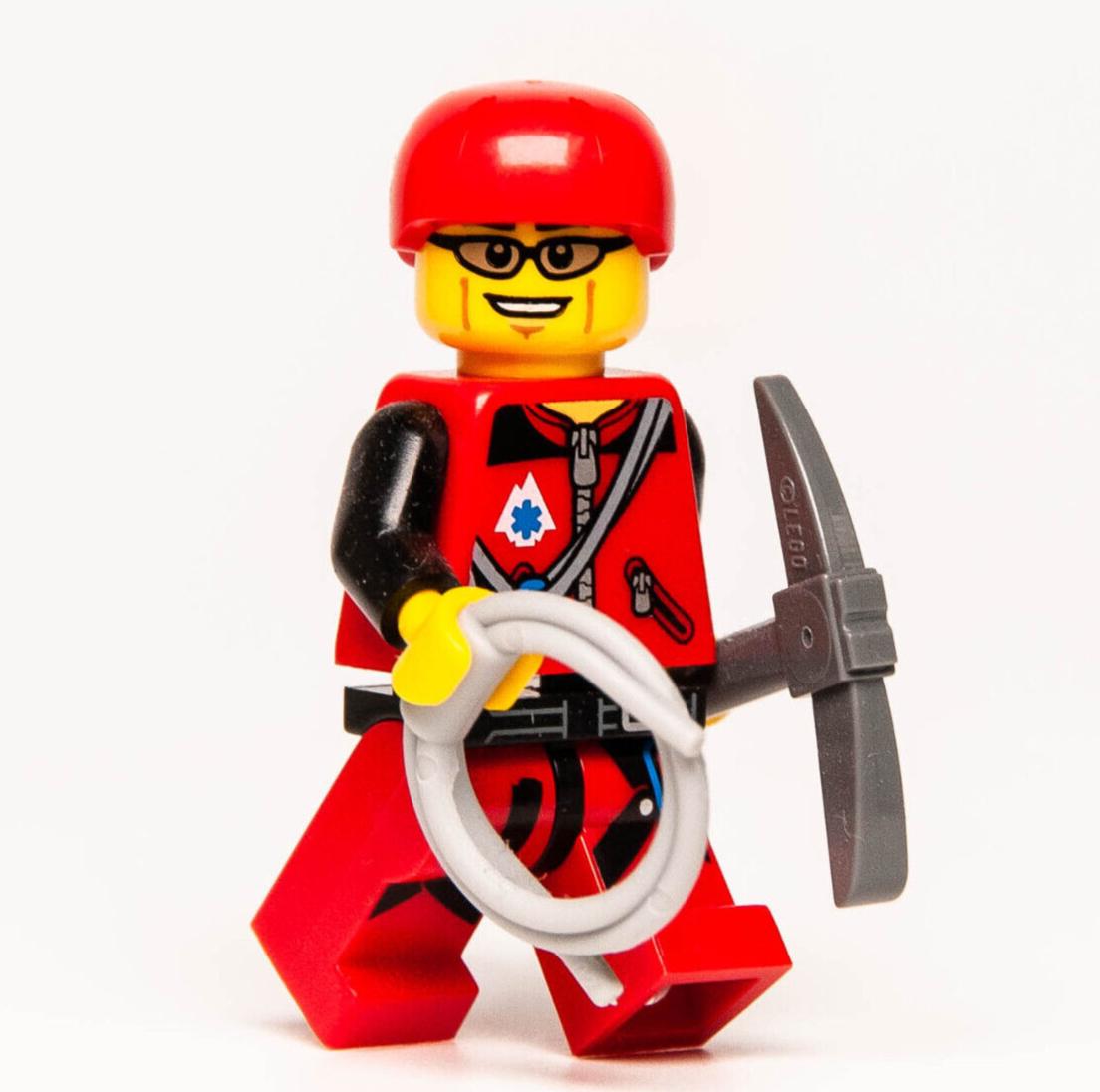 LEGO CMF Minifigure 71002 Series 11 - Mountain Climber (col11-9) col171 Rope Axe - StudBee