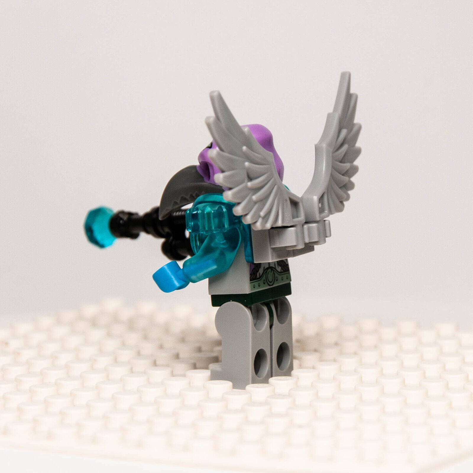 LEGO Chima Minifigure - Vardy (loc080) Vulture Ice Chi - StudBee