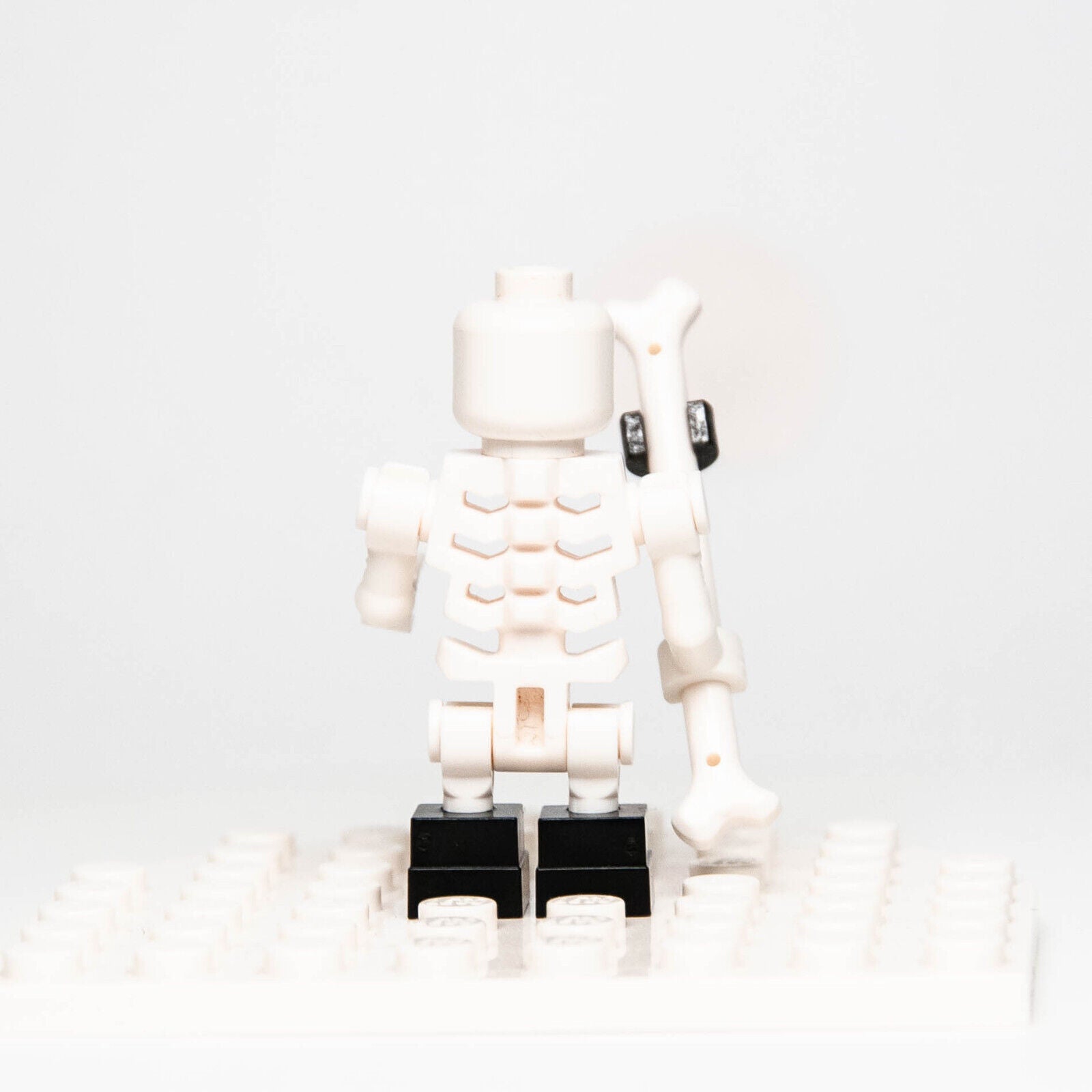 LEGO Ninjago Minifigure - Bonezai (Skulkin) w/Weapon (njo008) 2520 2505 2258 - StudBee