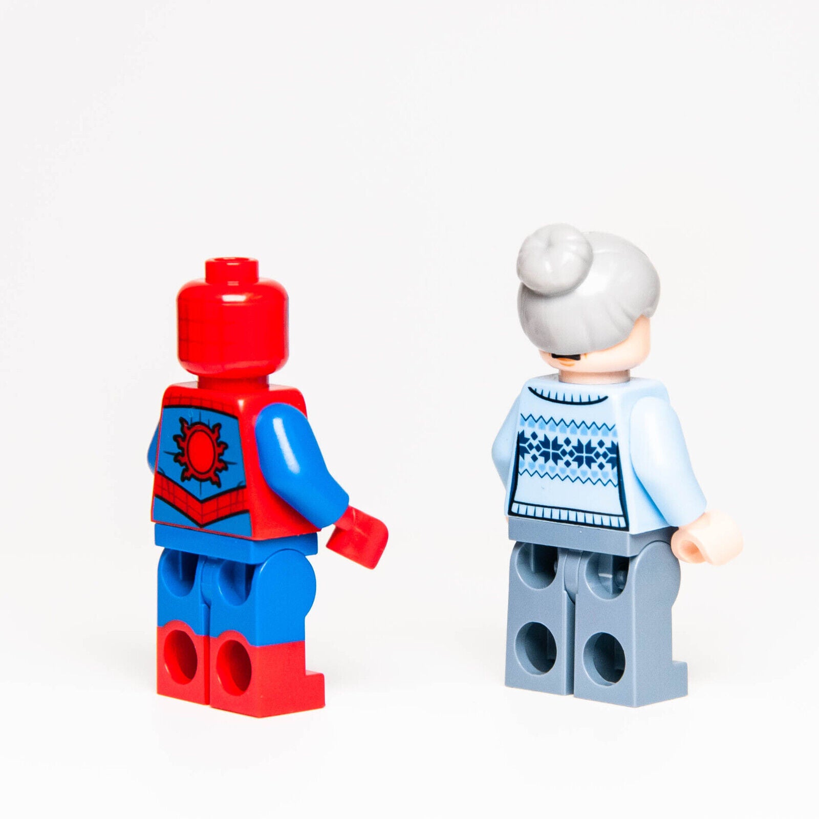 Lego 76115 Minifigure Lot : Spider-Man (sh536) & Aunt May (sh544) Mech vs. Venom - StudBee