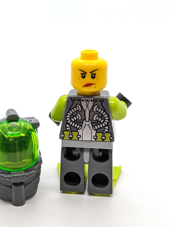 Lot of 3) LEGO Atlantis 8078 Minifigures: Sam Rhodes, Squid Shark War Lot of 3) LEGO Atlantis 8078 Minifigures: Sam Rhodes, Squid Shark War