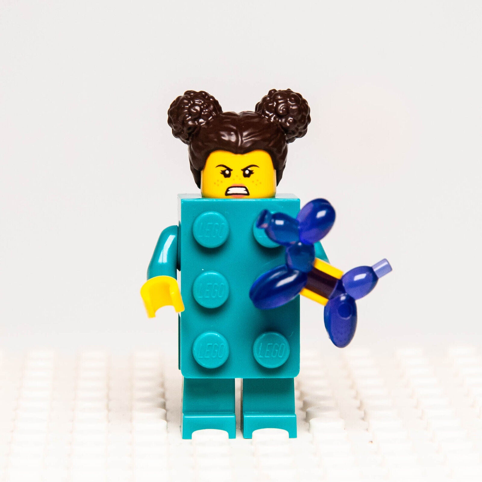 New Lego 2021 BAM Minifig Turquoise Brick Costume Suit Girl, Purple Balloon Dog - StudBee