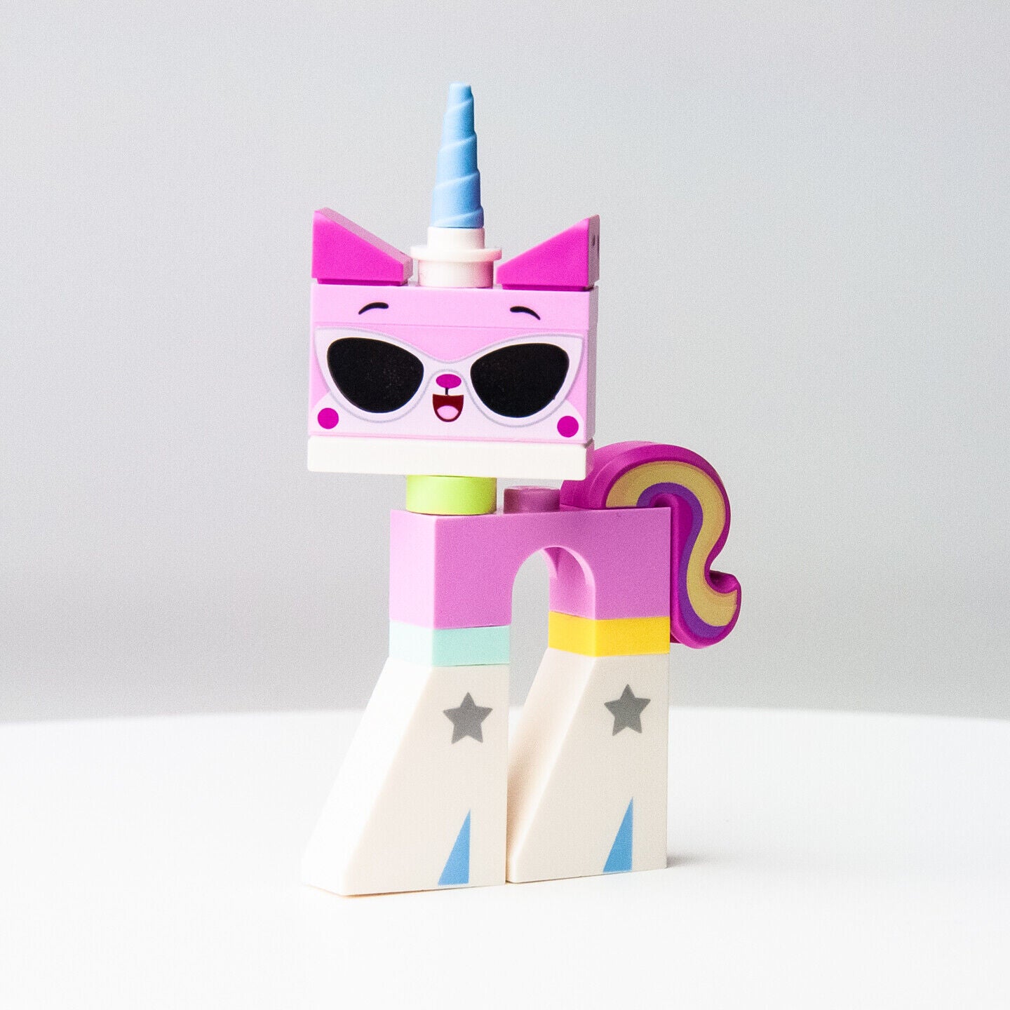 LEGO Movie 2 Minfigure Unikitty Lot - Disco Kitty (tlm121) & Melody (tlm140)