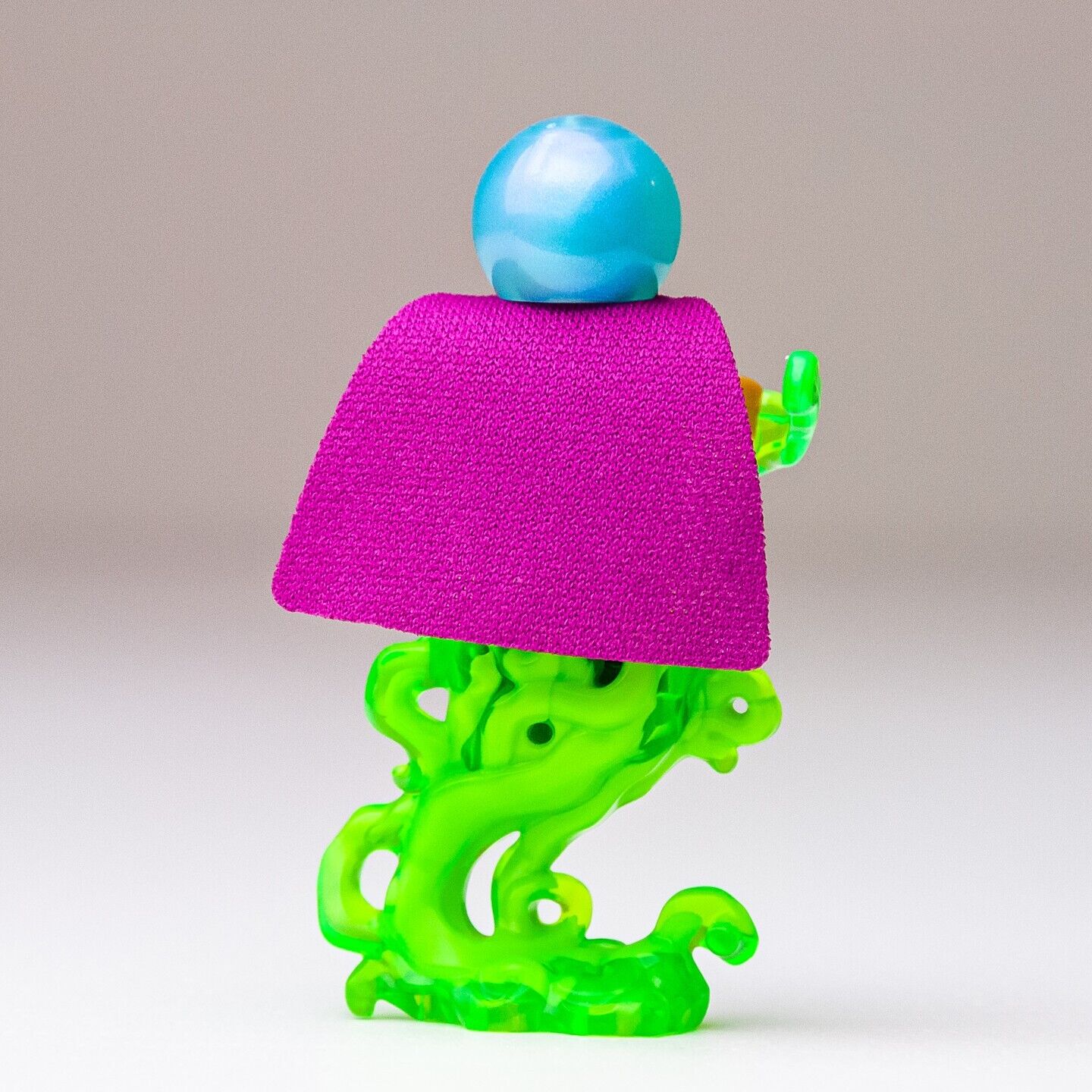 New LEGO Minifigure - Mysterio Light Gray Head - Marvel Spider Man 76174 (sh681) - StudBee