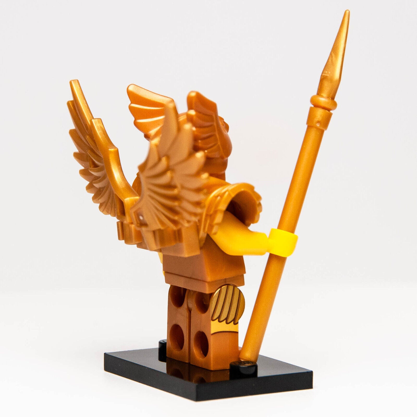 LEGO CMF 71011 Series 15 Minifigure: Gold Flying Warrior (col15-6) col233 - StudBee