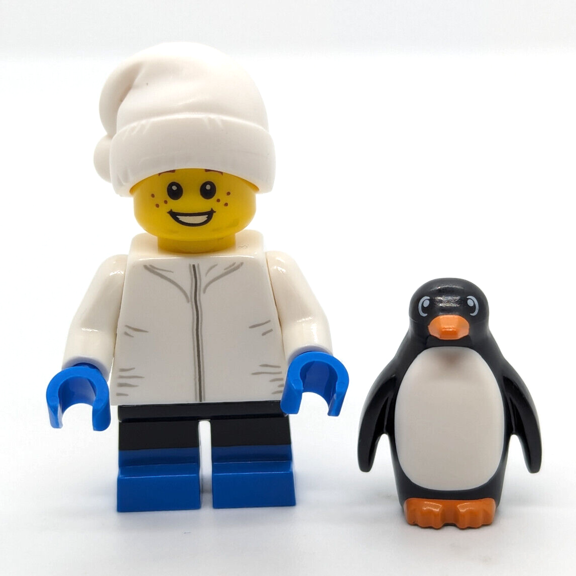 New LEGO BAM 2020 Minifigure - Penguin Boy Kid (hol210) Winter Snow Village (wtr - StudBee
