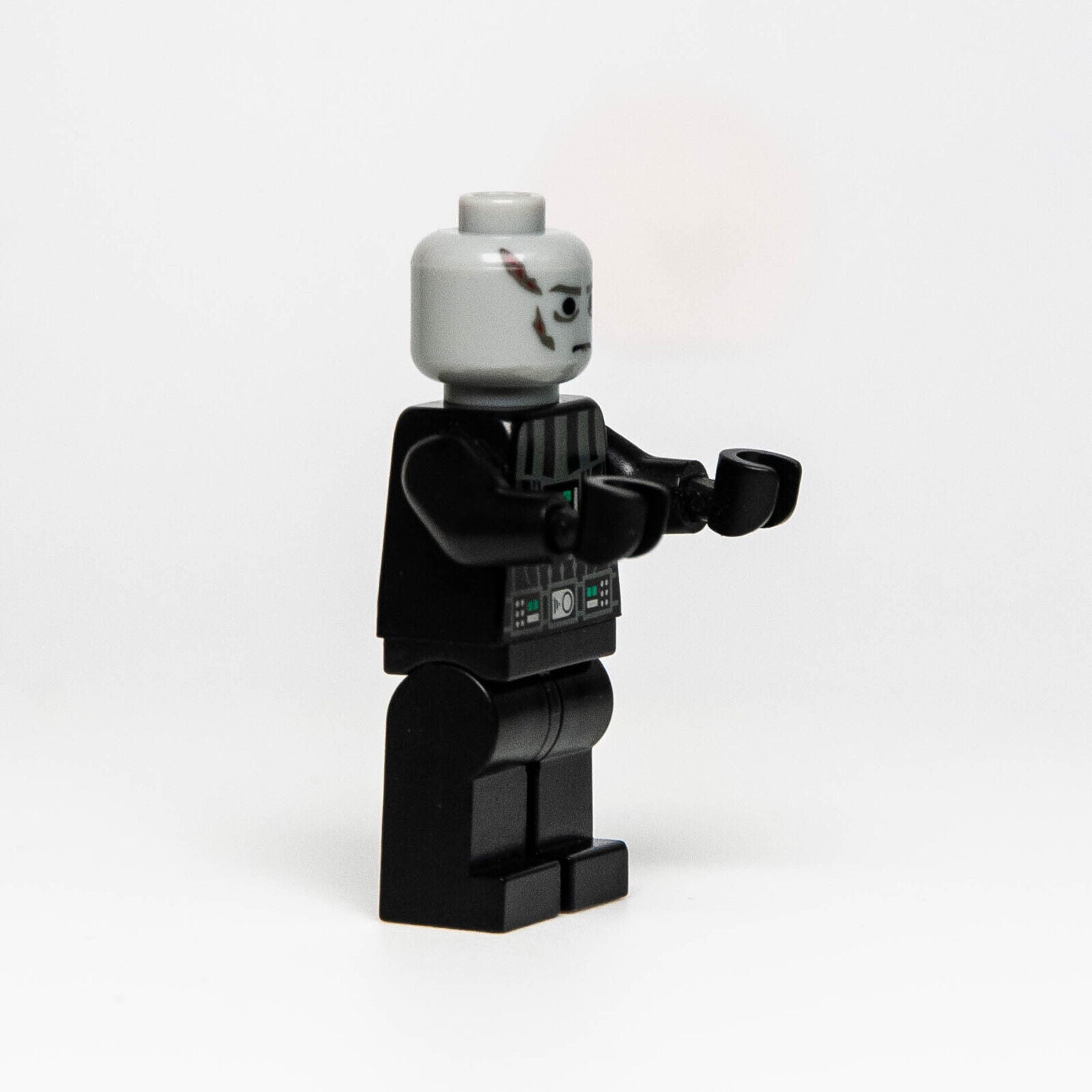LEGO Star Wars Death Star Minifigure - Darth Vader (sw0209) 10188 8017 Chrome - StudBee