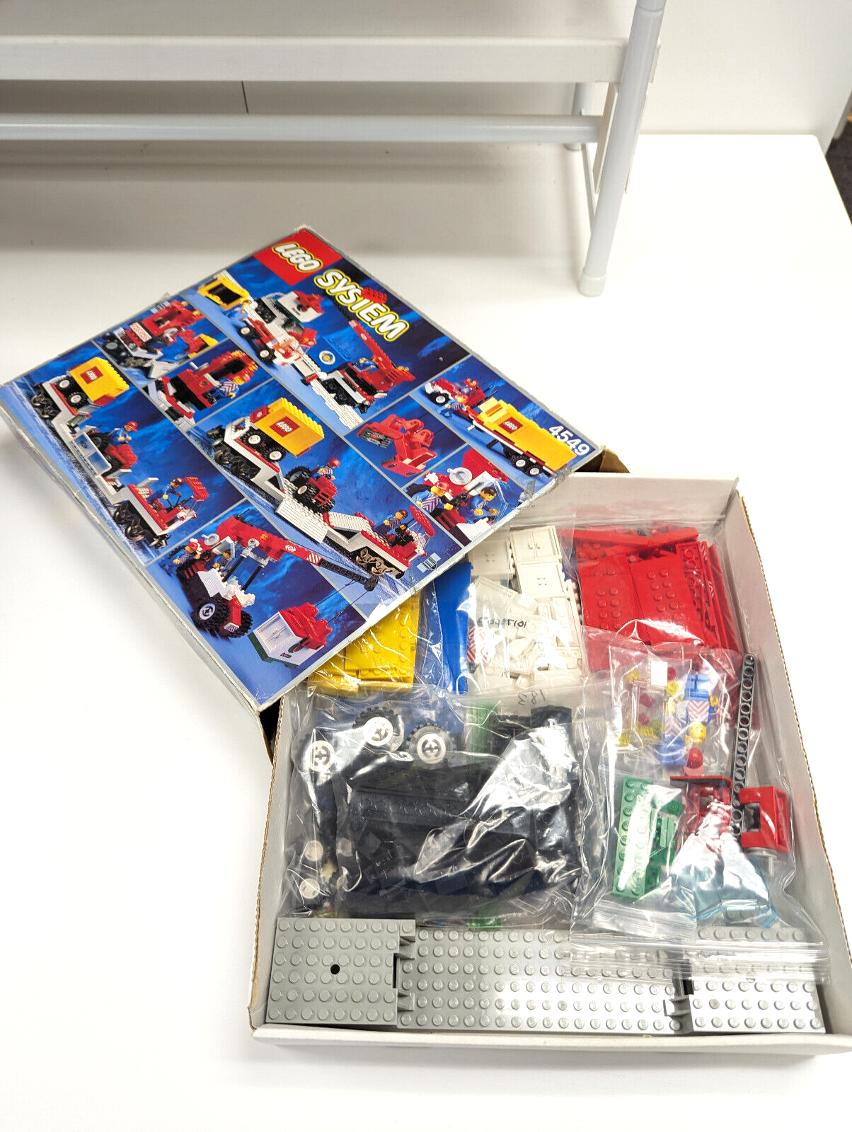 Vintage Lego 9V Train Container Double Stack 4549 - 100% Complete Box Manual - StudBee