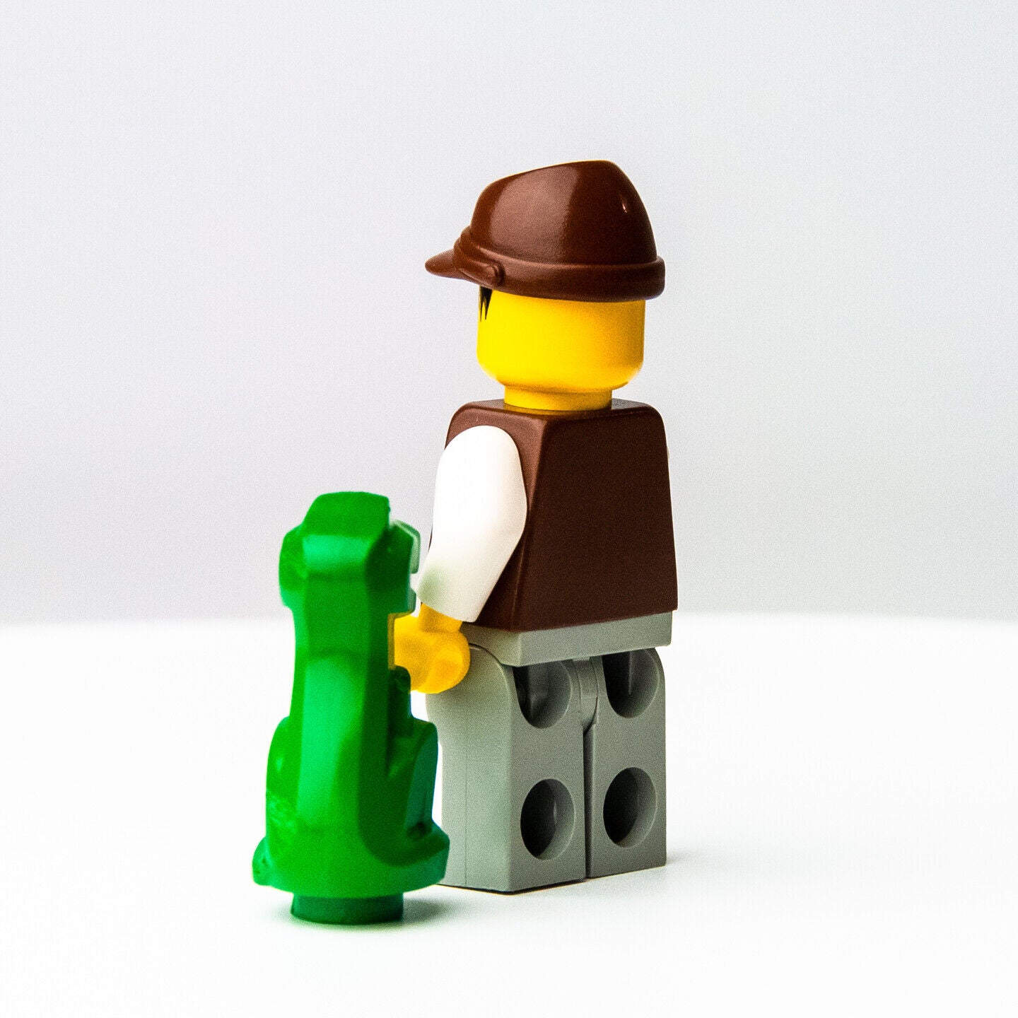 LEGO Mike (w/ Dinosaur) -  - 1281 5987 (adv014) Minifigure - StudBee