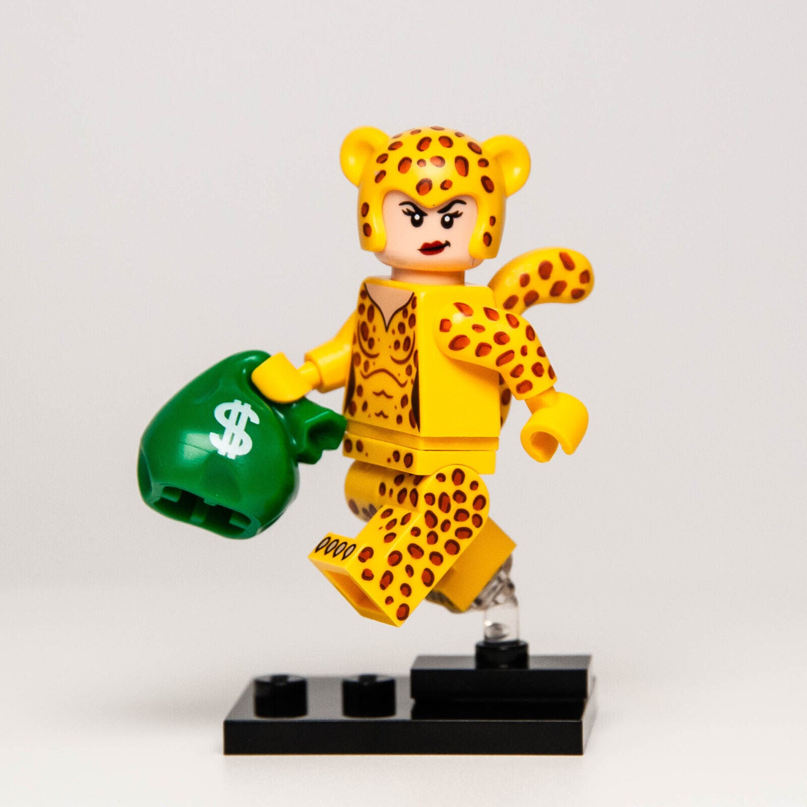 LEGO Cheetah w/ Money $ Bag - DC Comics - colsh-6 (colsh06) Minifigure 77906 - StudBee
