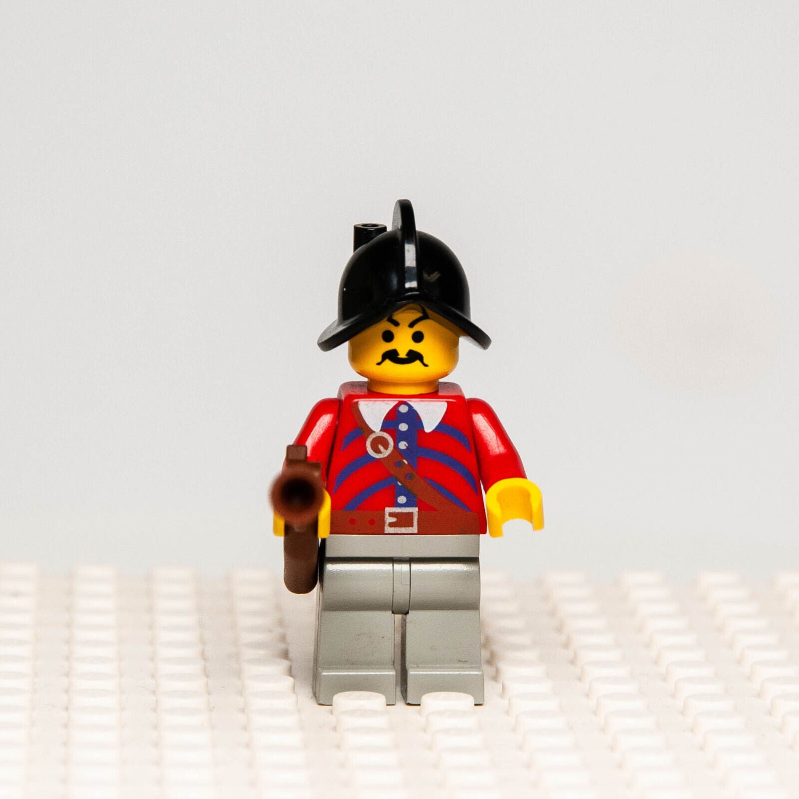 Lego Vintage Pirates Minifigure - Imperial Armada Red (pi010) 6291 6280 6296