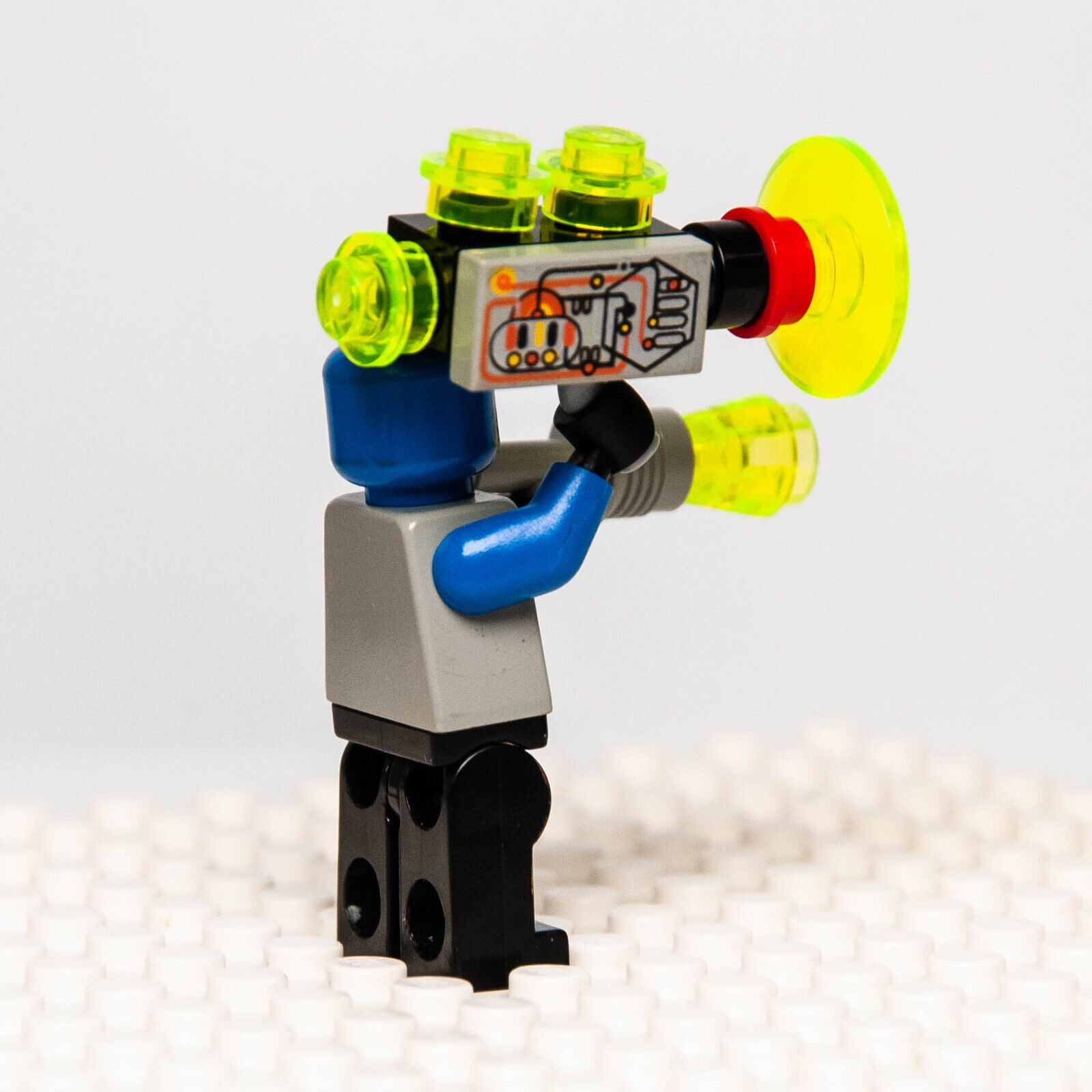 LEGO UFO Droid Blue Techdroid 1 Minifigure (sp043) Space Alien Robot 4305 - StudBee