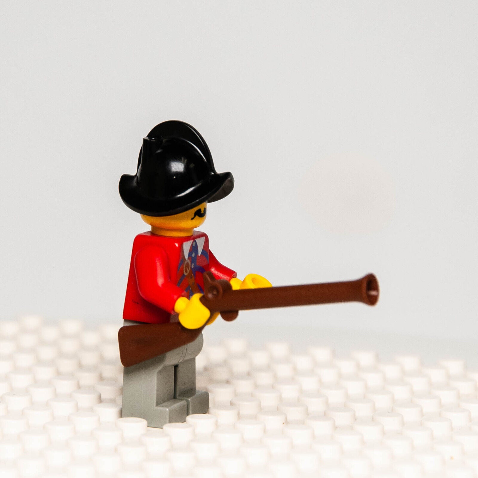Lego Vintage Pirates Minifigure - Imperial Armada Red (pi010) 6291 6280 6296 - StudBee