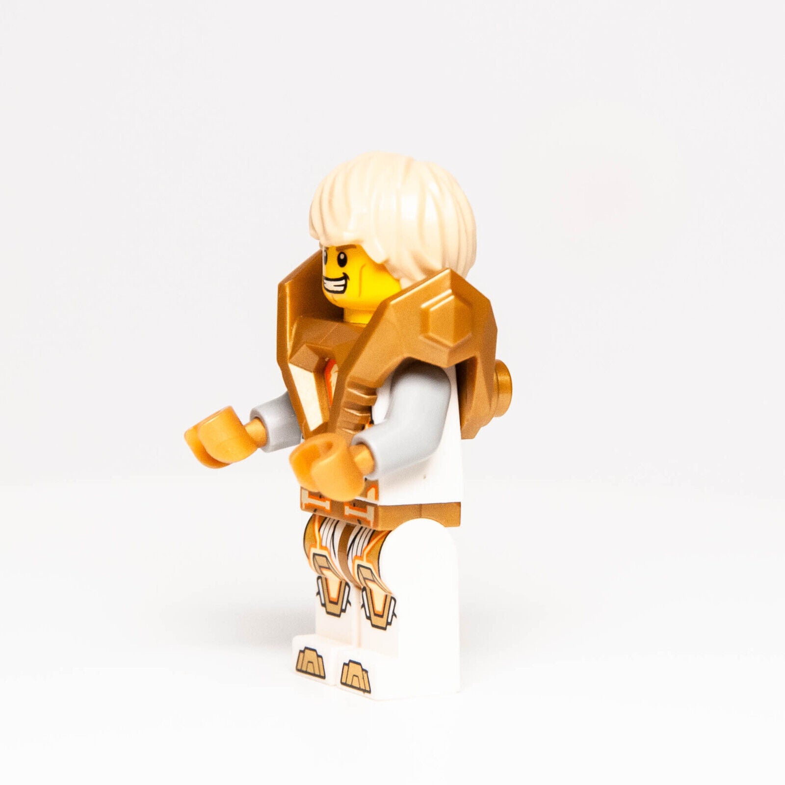 Lego Nexo Knights Minifigure - Lance Blonde Hair (nex146) 271828 - StudBee