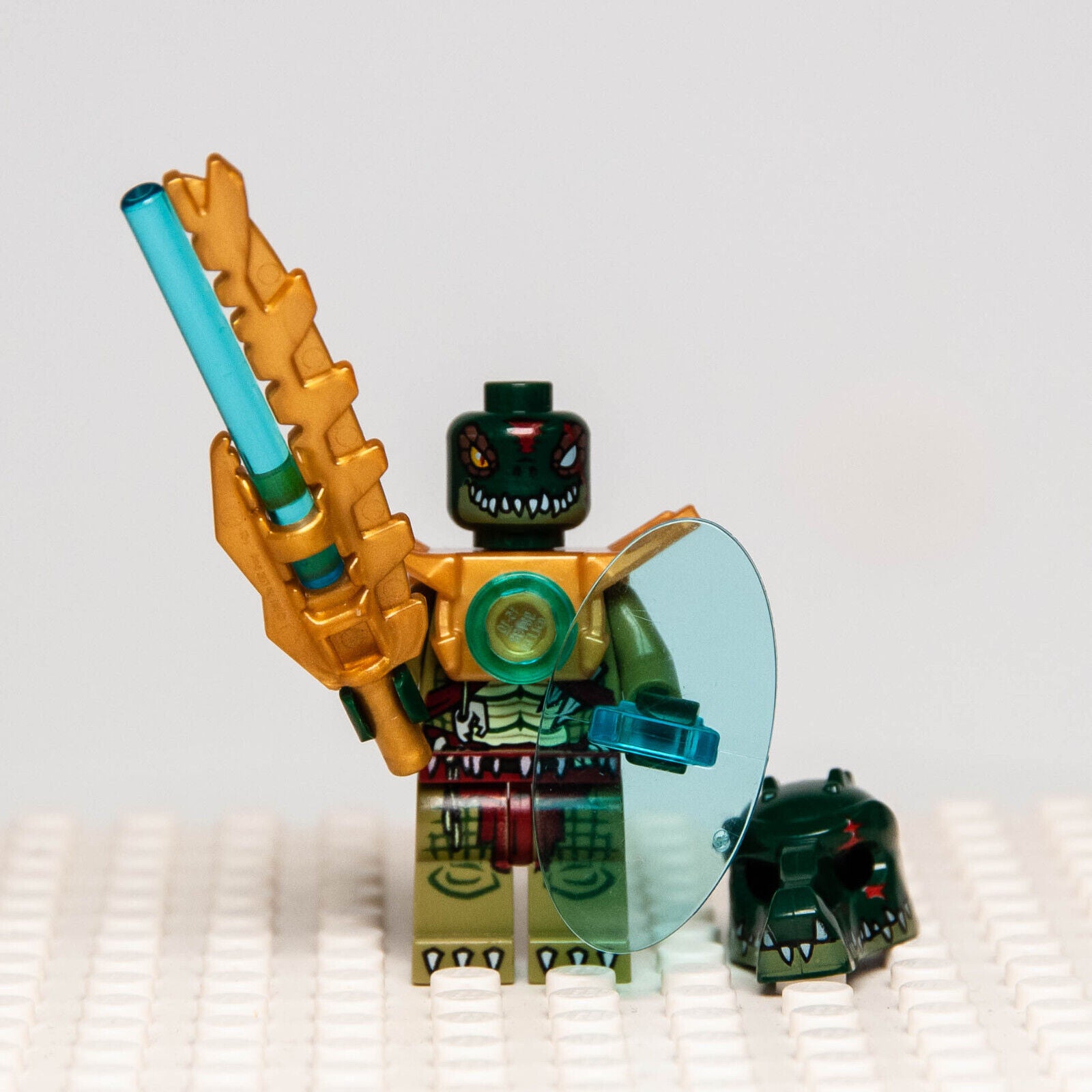 LEGO Chima Minifigure - Cragger Light Armor (loc051) 70216 Crocodile Tribe - StudBee