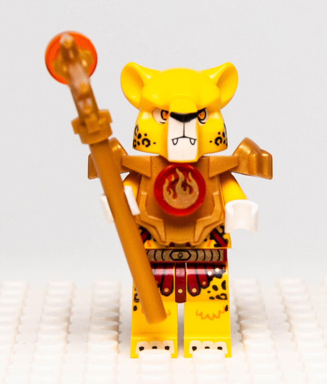 Lundor NEW LEGO Chima Minifigure: Lundor Fire Chi Heavy Armor (loc081) 70141