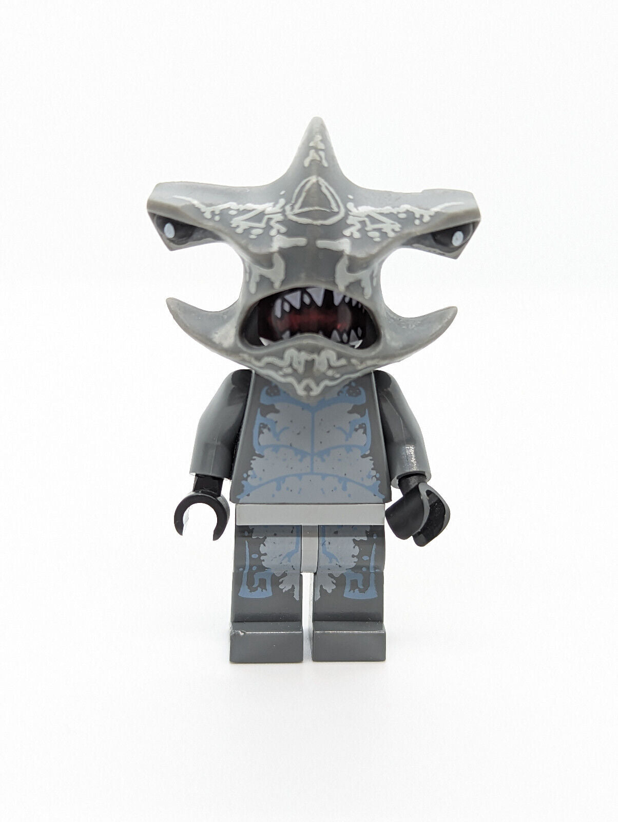 LEGO Atlantis Deep Sea: Hammerhead, Diver & Gold Breastplate Treasure 7984 (atl - StudBee