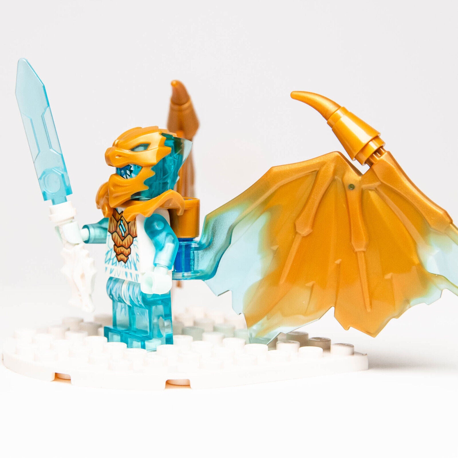 New Lego Ninjago Crystallized Minifigure: Golden Dragon Zane (njo770) 71773 - StudBee