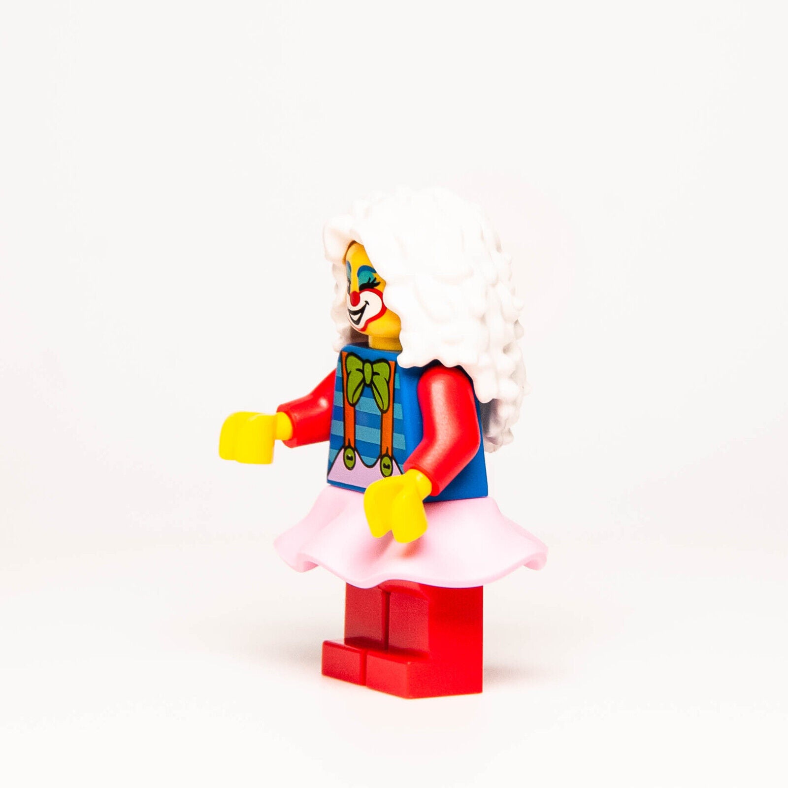New LEGO BAM 2024 Minifigure - Female Clown, White Hair Pink Skirt - Birthday( - StudBee