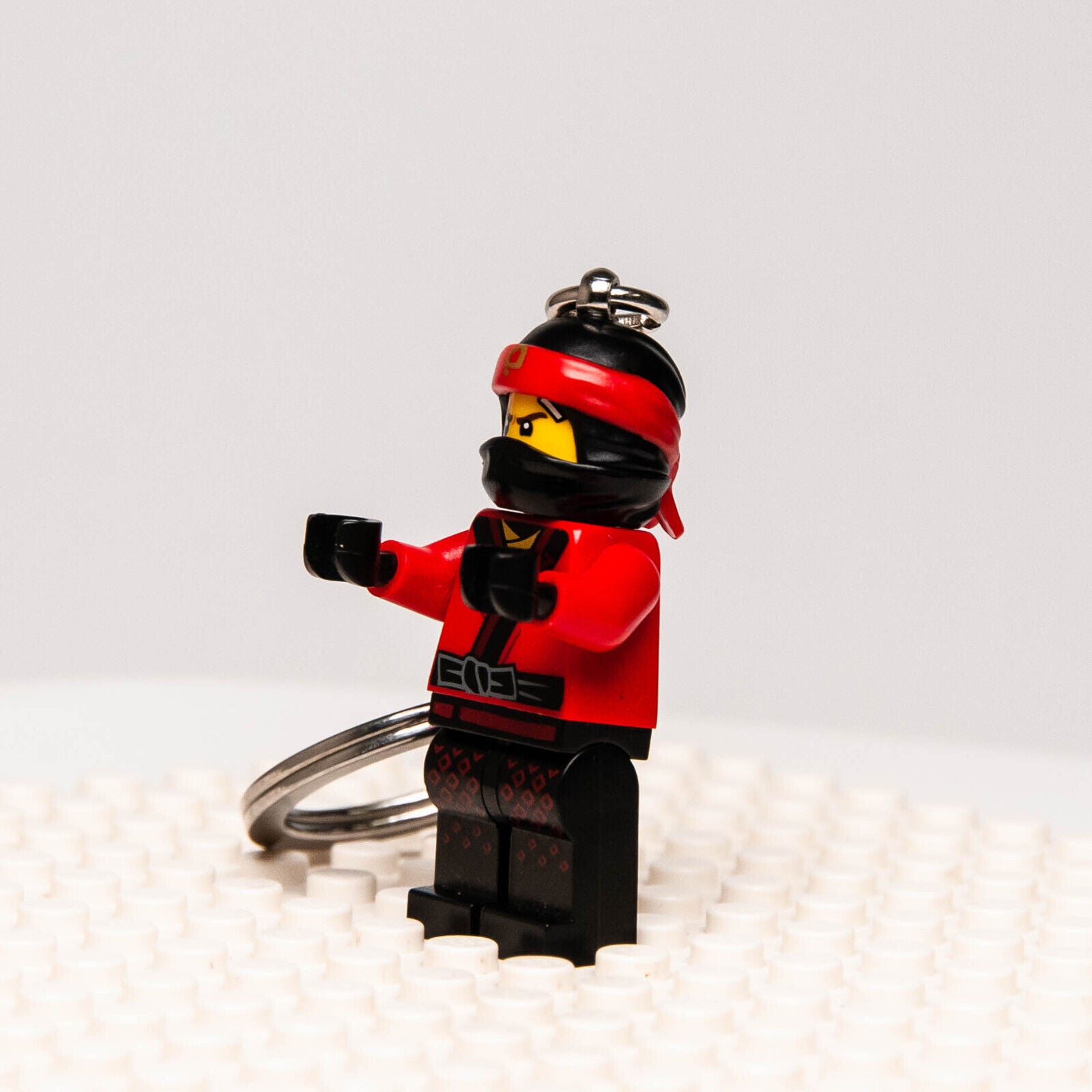 LEGO Minifigure Key Chain - The Ninjago Movie - KAI 853694 (njo349) - StudBee