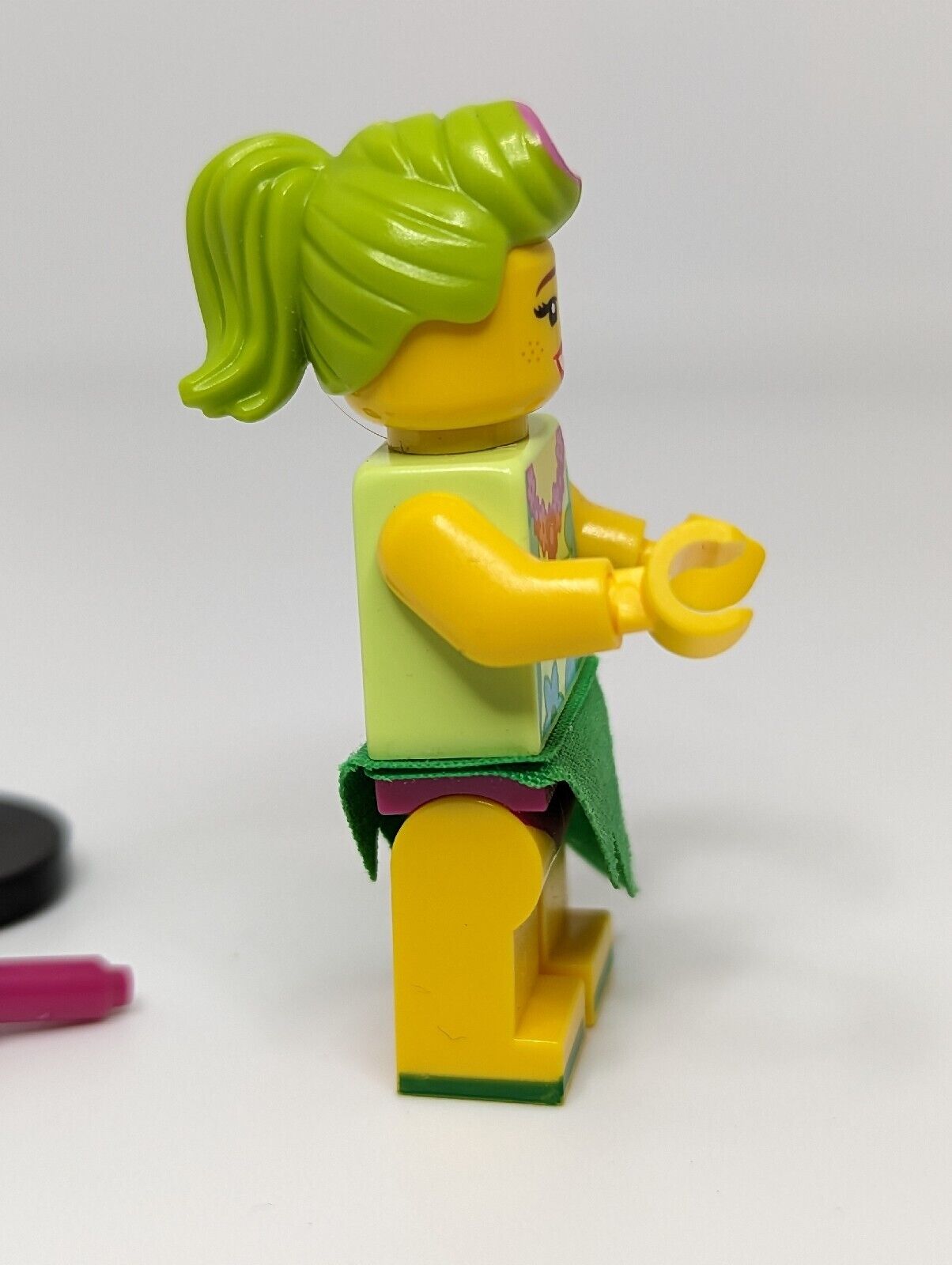 The LEGO Movie 2 Minifigure - Hawaiian Singer Hula Lula 71023 (coltlm2-7) tlm154 - StudBee