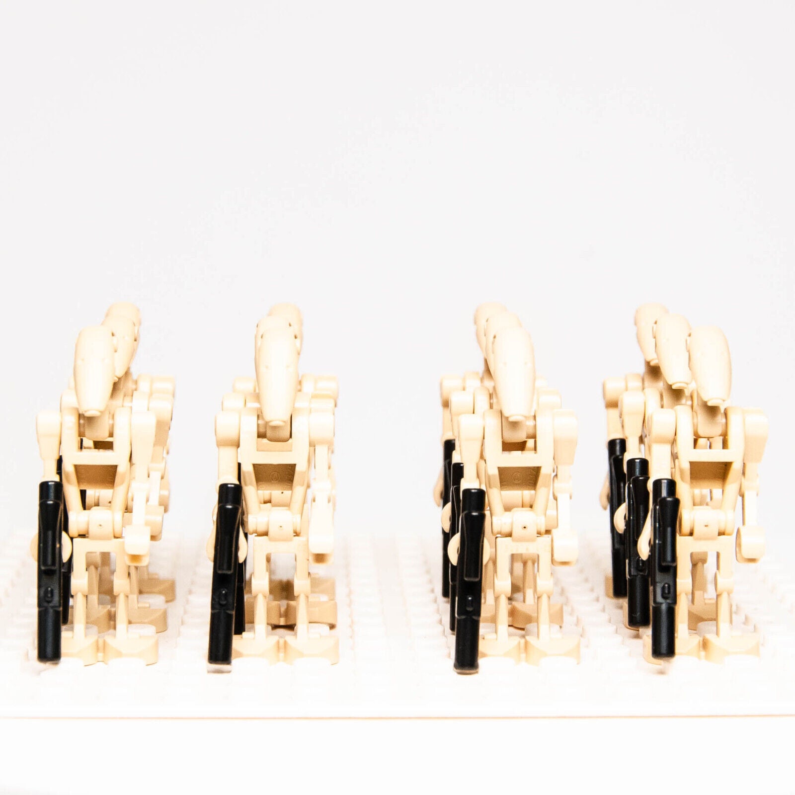New LEGO Star Wars Minifigure x 12 - Battle Droid Straight Arm Blaster (sw0001c) - StudBee