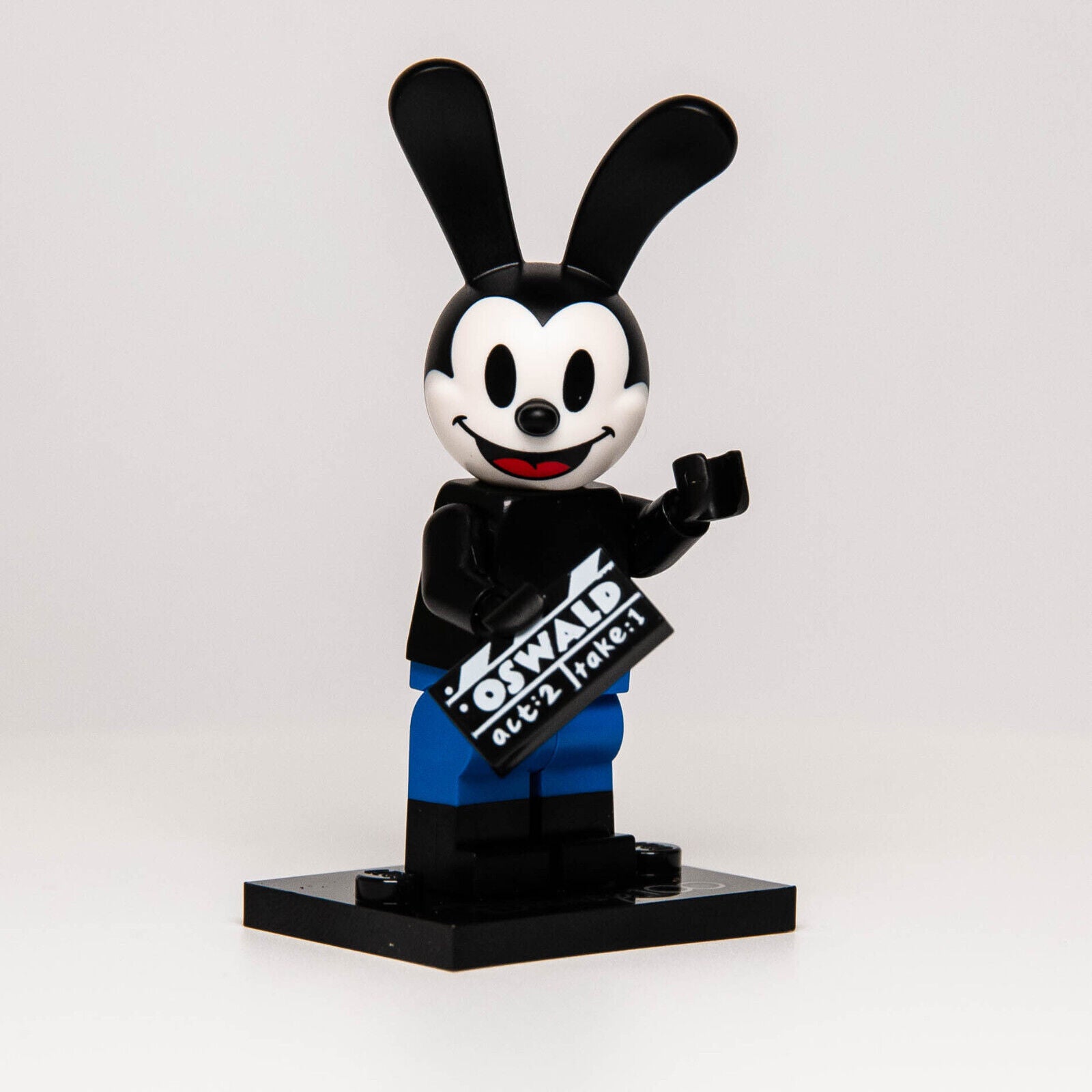 SEALED LEGO Disney 100 Series 3 Minifigure - Oswald Rabbit CMF 71038 #1 - StudBee