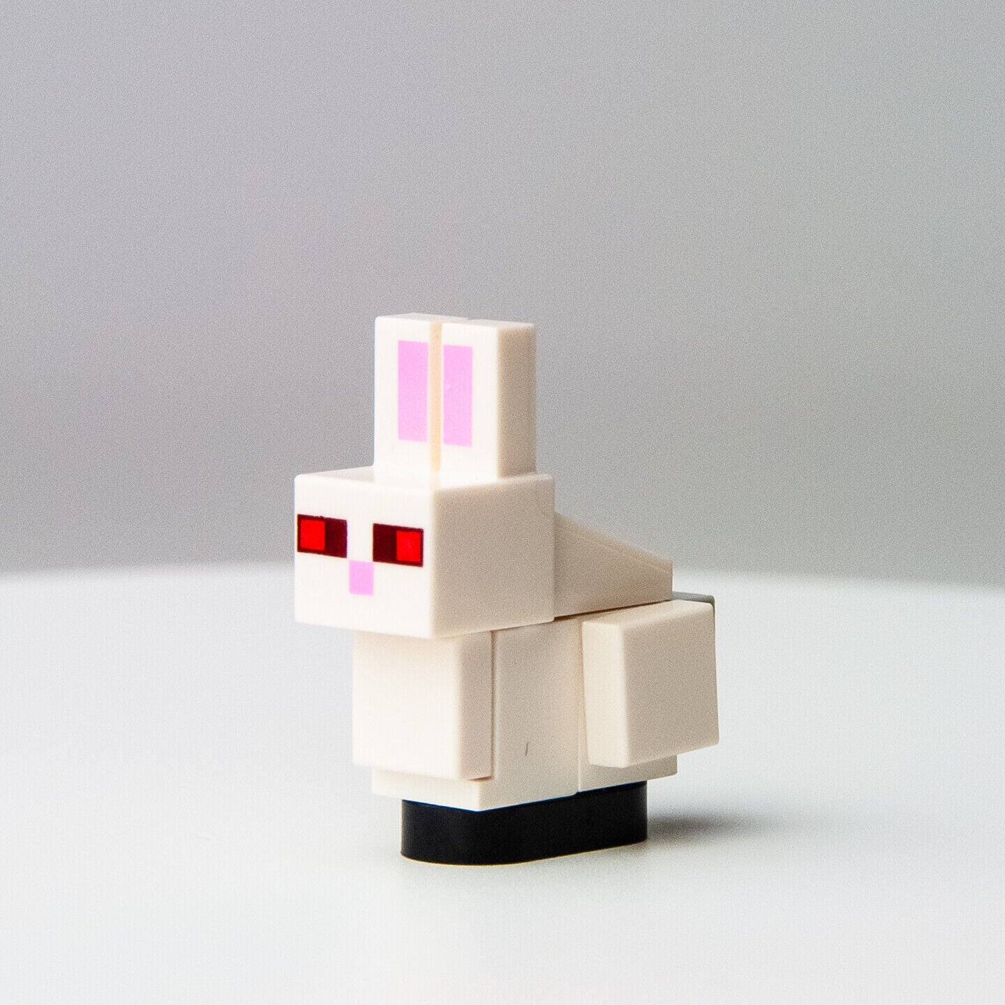 LEGO Minecraft Killer Bunny Rabbit - The Skull Arena - 21145 (minebunny03) - StudBee