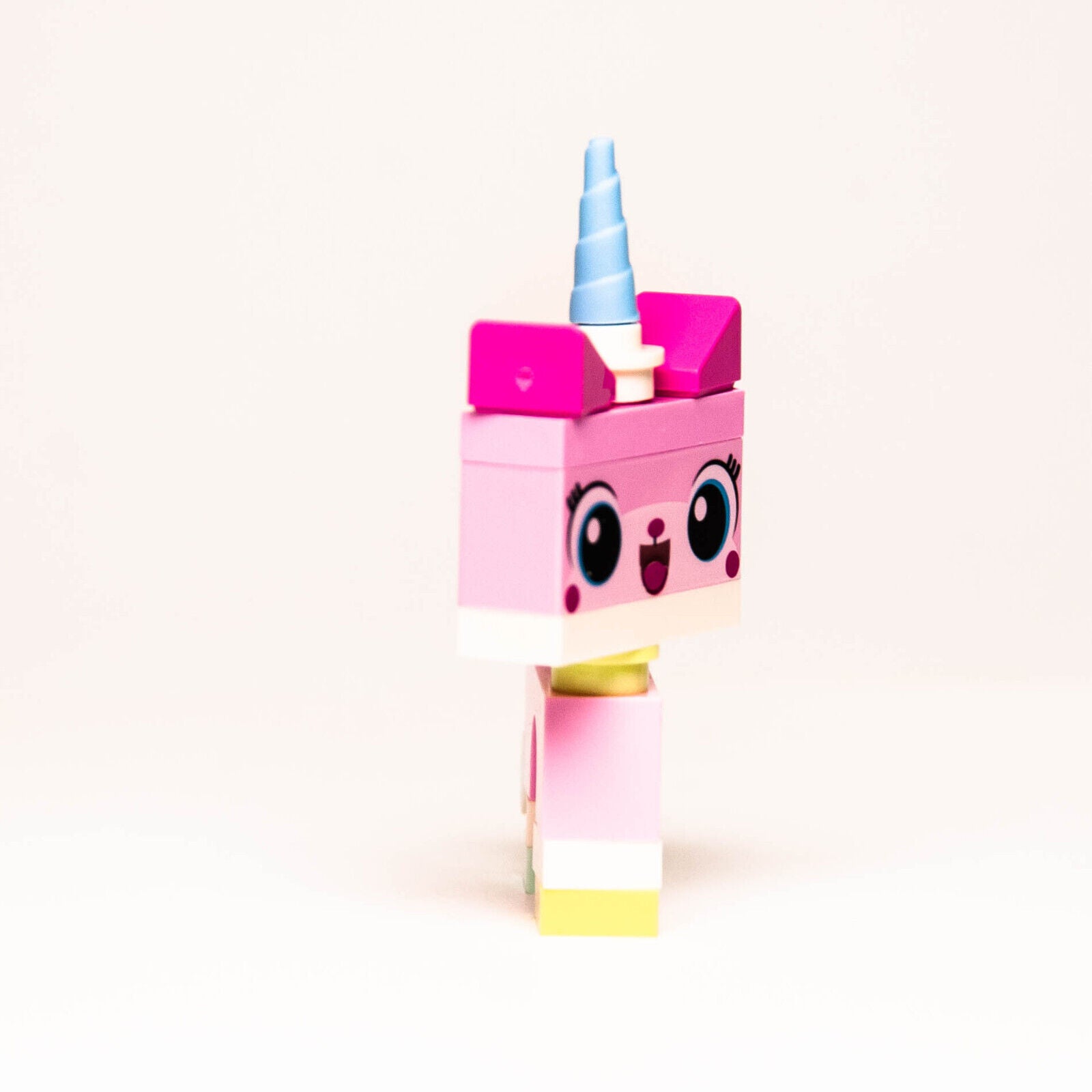 Lego Movie Minifigure - Unikitty (tlm077) 70803 Cloud Cuckoo Palace - StudBee