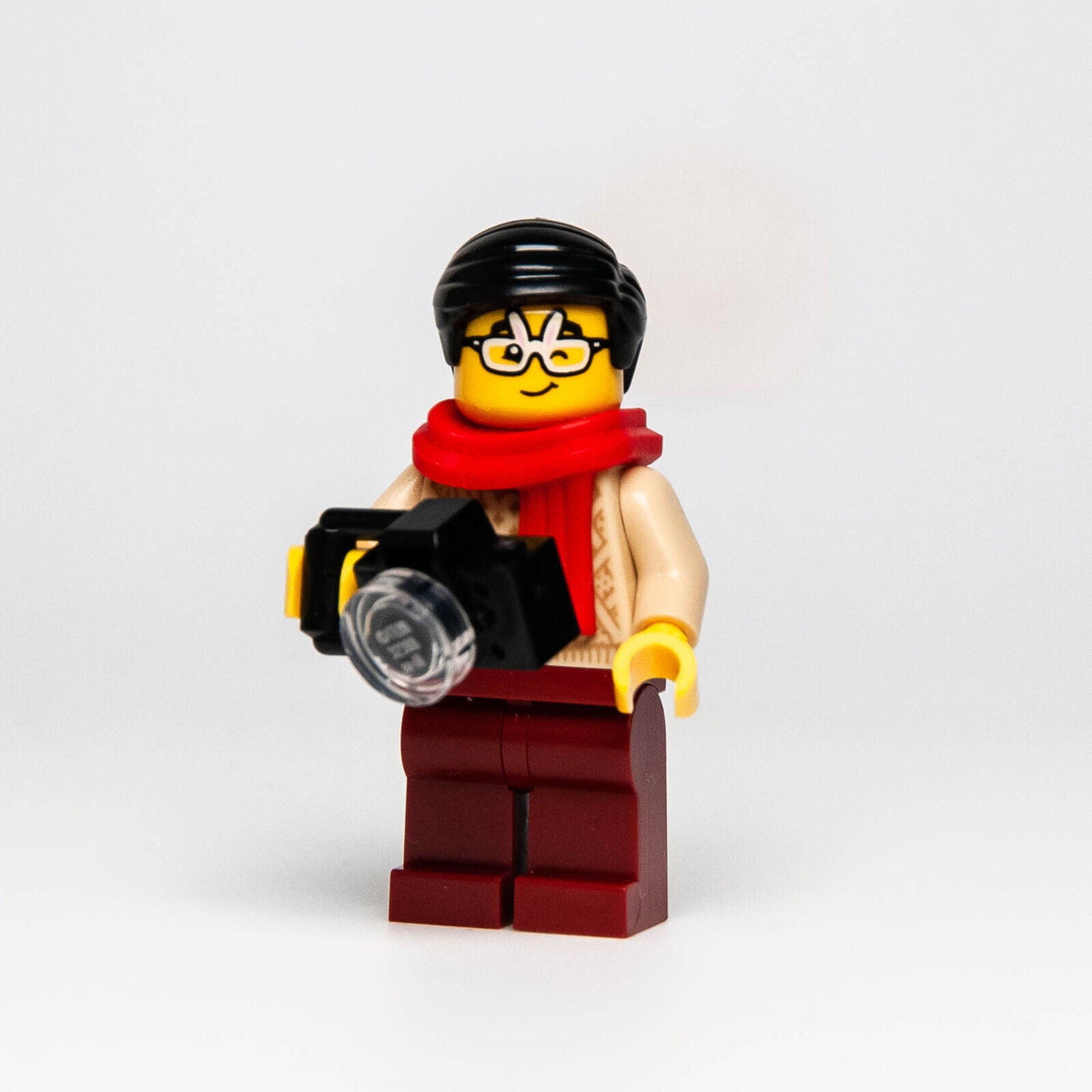 New LEGO Chinese Lunar New Year Parade Minifigure:  Rabbit Glasses 80111 (hol309 - StudBee