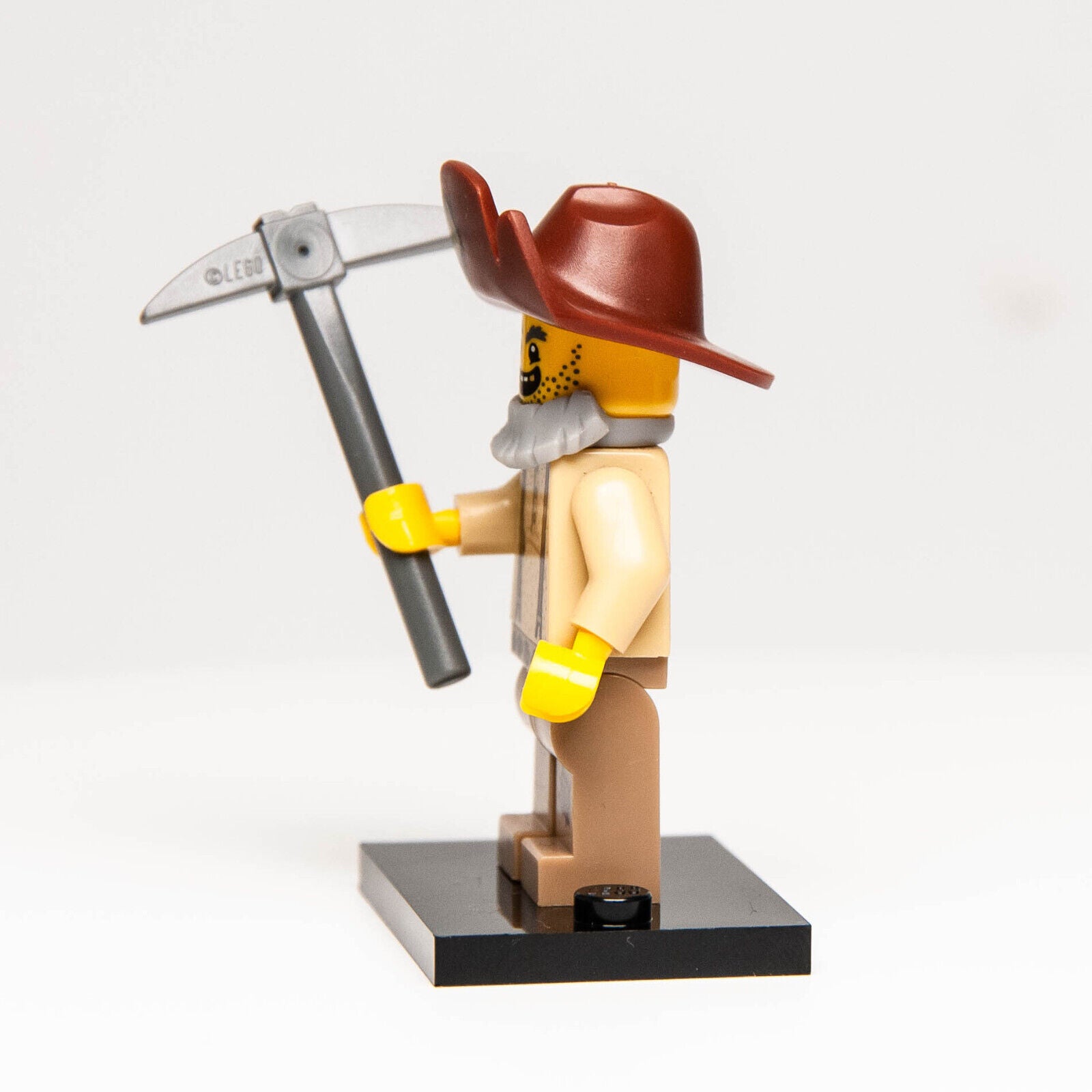 New Lego CMF Minifigure Series 12 Gold Miner Prospector 71007 (col12-8 col186) - StudBee