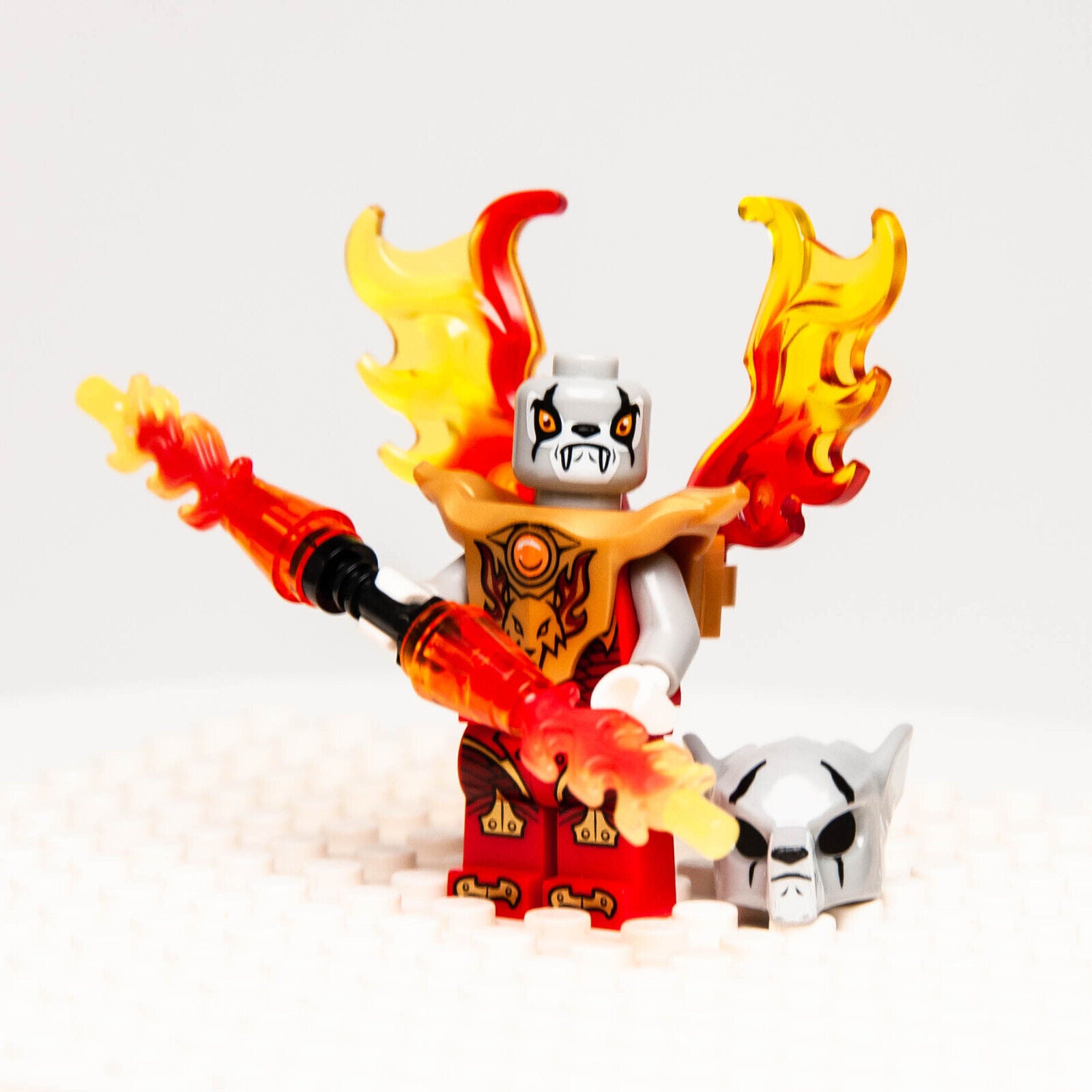 LEGO Chima Wolf Minifigure -  Worriz Fire Chi Breastplate (loc129) 70220 - StudBee